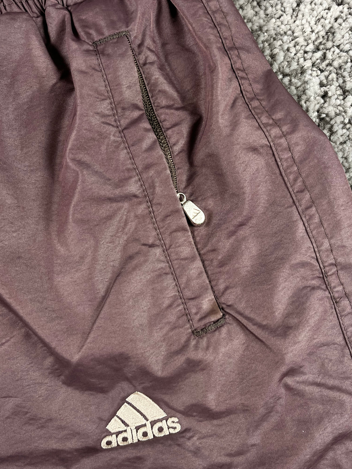 Pantalon de survêtement Adidas vintage années 2000 "Bordeaux" (S)