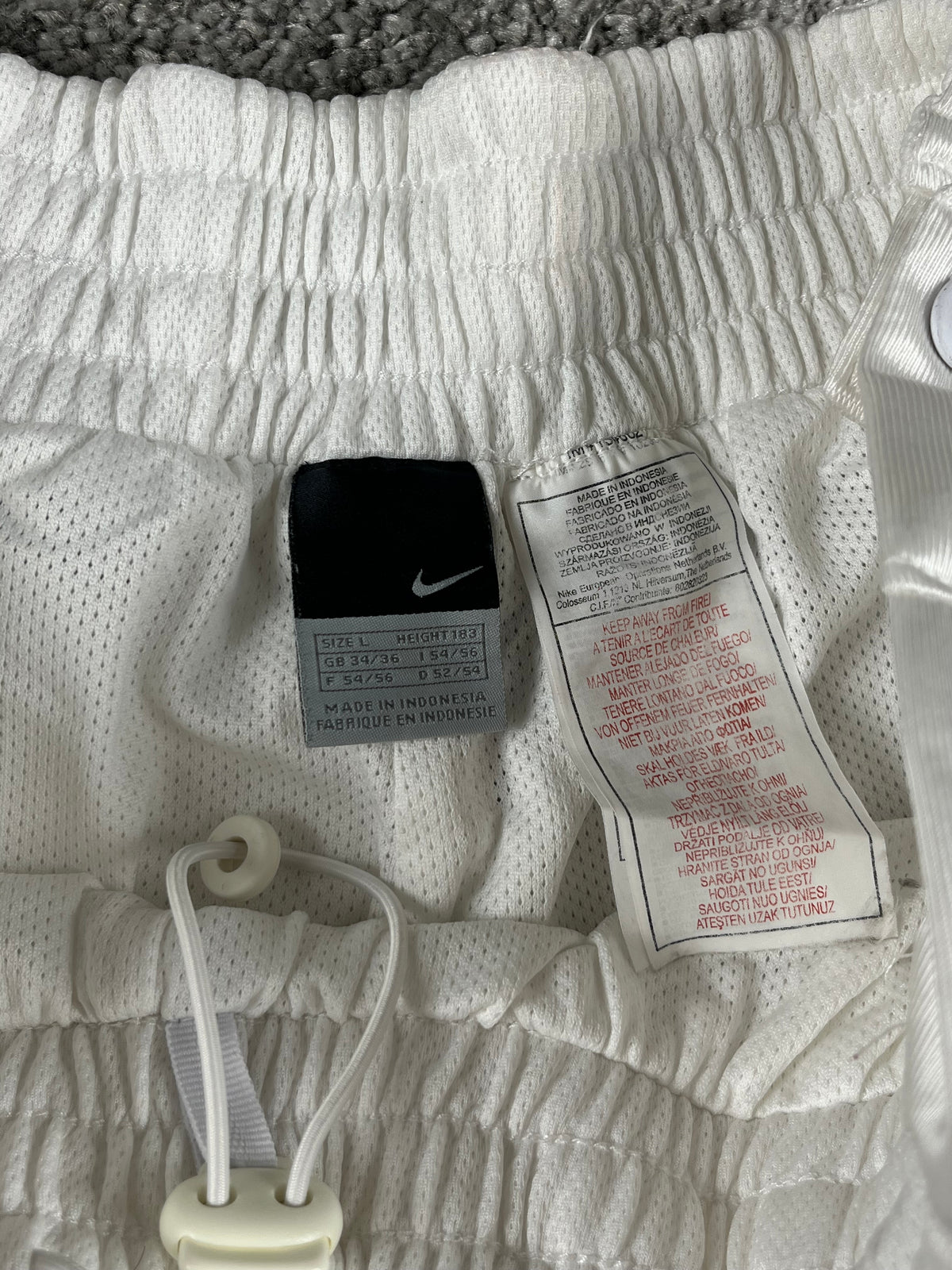 Pantalón deportivo Nike Basketball Vintage años 2000 "Blanco/Negro" (L)