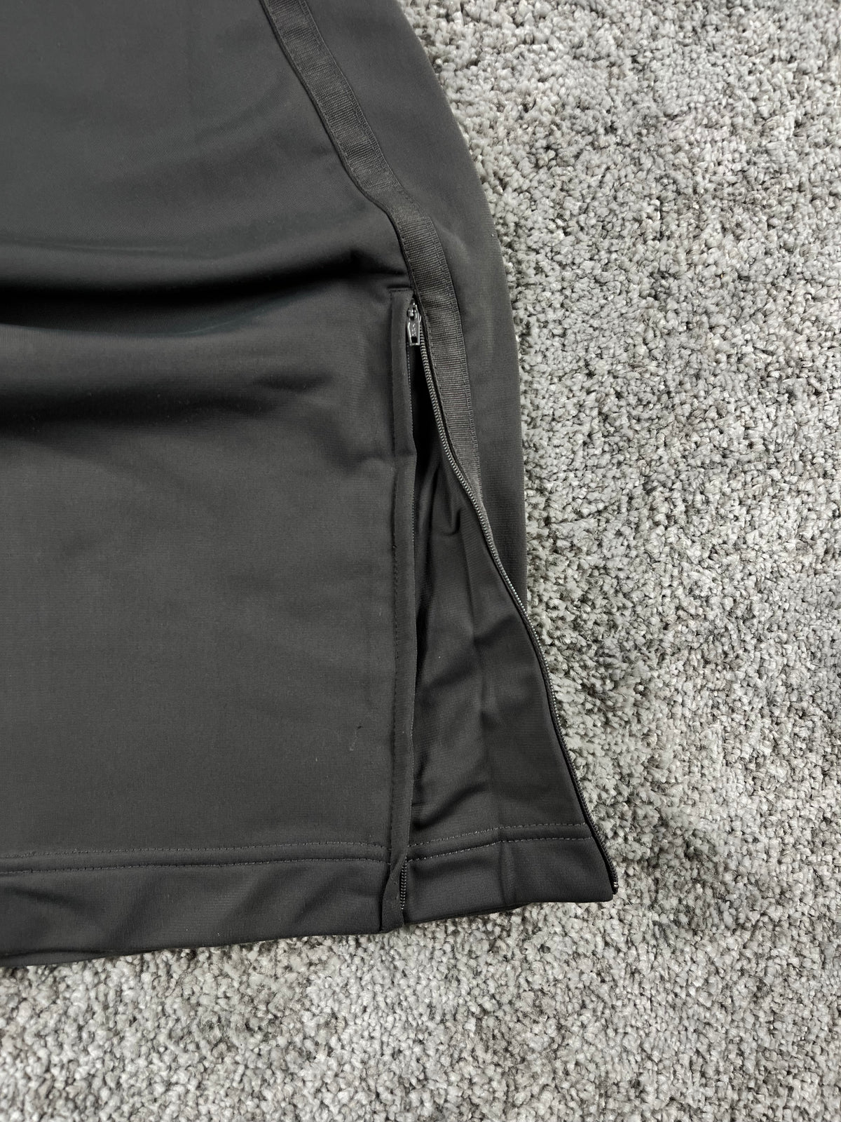 Nike Trackpant Vintage 2000s "Dark Gray/Gray" (M)