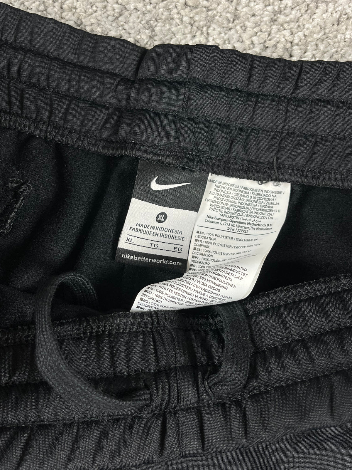 Pantalon de survêtement Nike vintage années 2000 "Noir/Blanc" (XL)