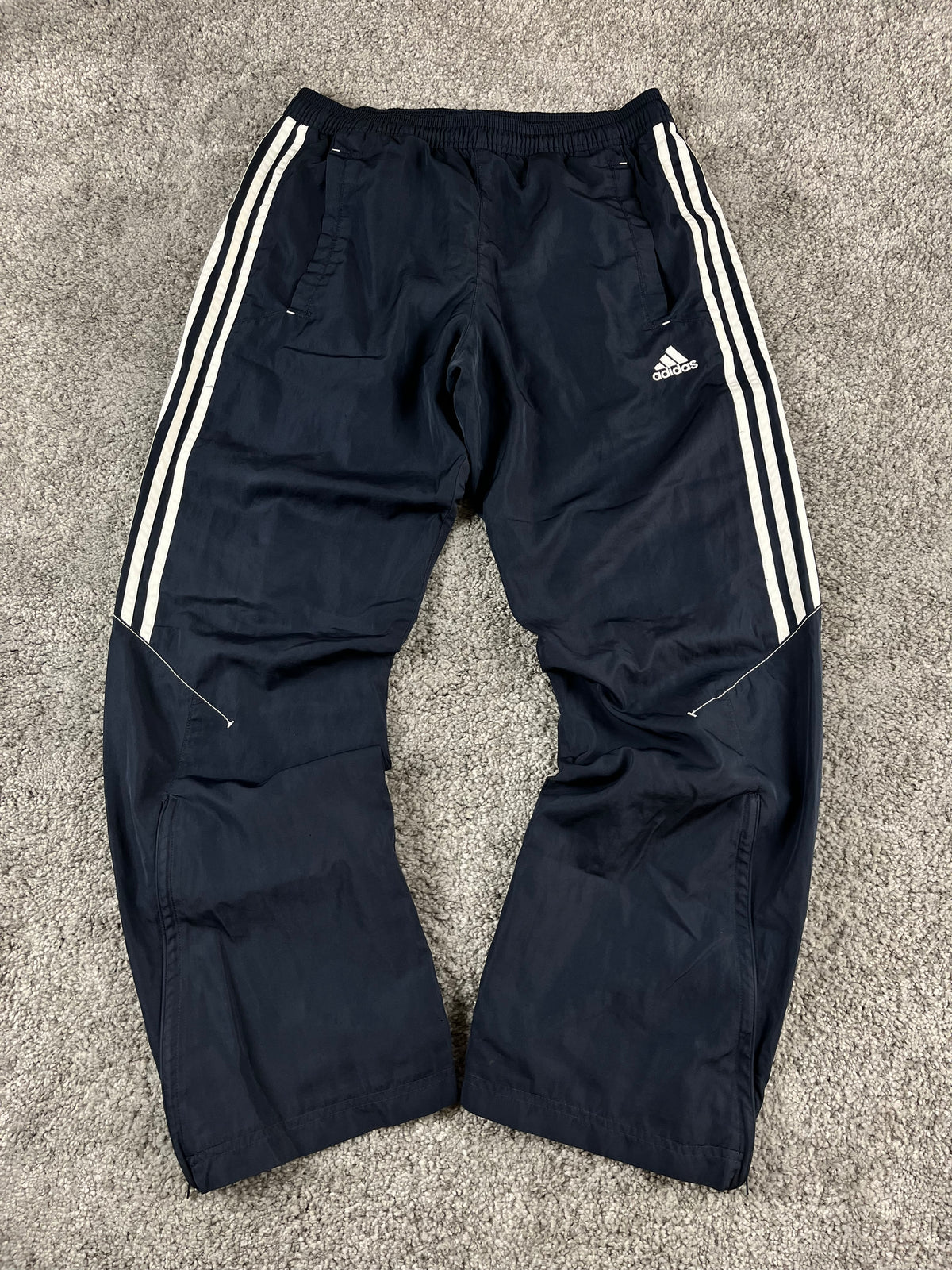 Pantalón de chándal Adidas 3 Rayas Vintage años 2000 "Azul Marino/Blanco" (S)