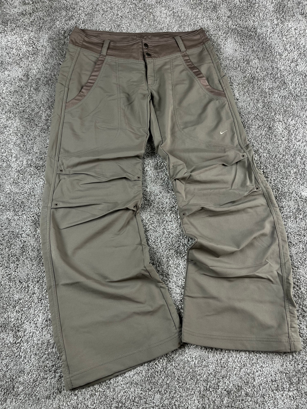 Pantalón deportivo Nike vintage años 2000 "marrón/blanco" (S)