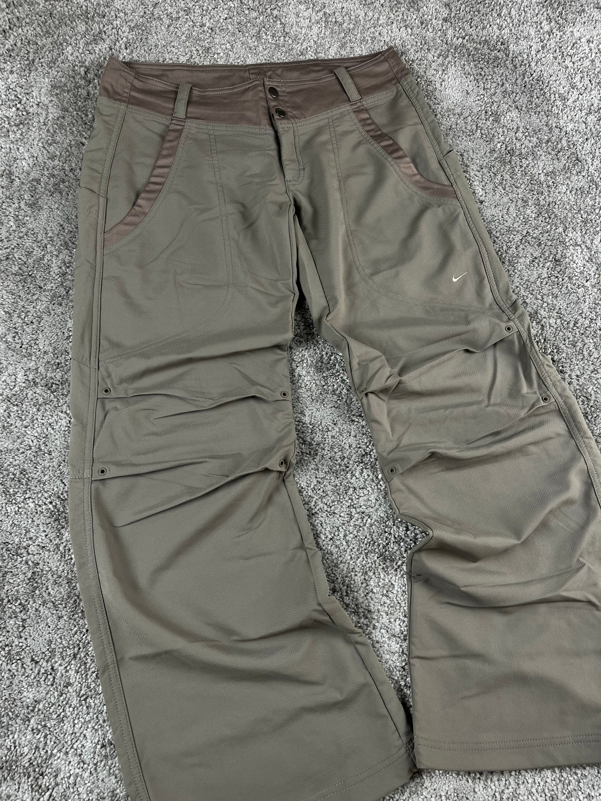 Pantalón deportivo Nike vintage años 2000 "marrón/blanco" (S)