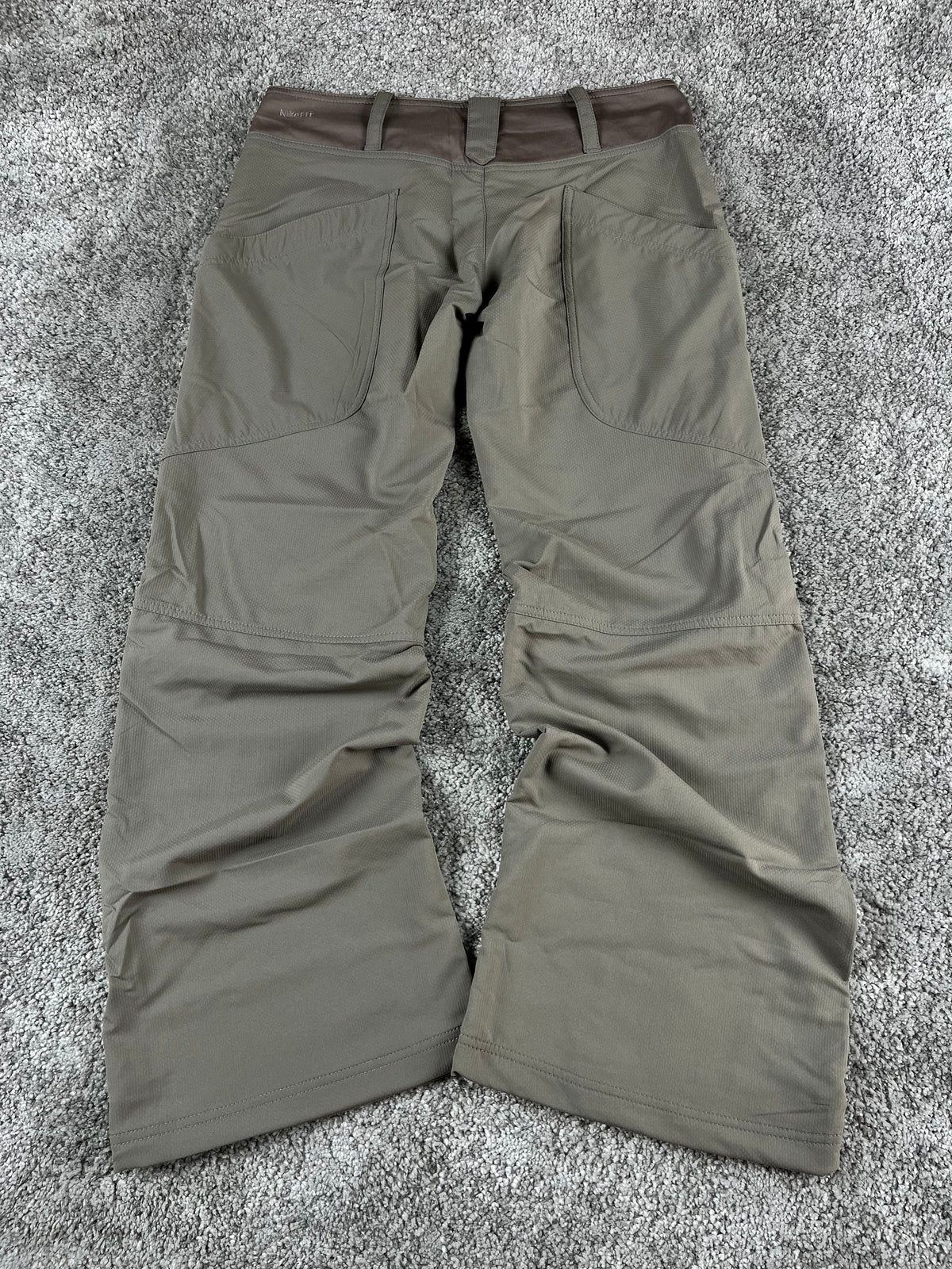 Nike Trackpant Vintage 2000s "Brown/White" (S)