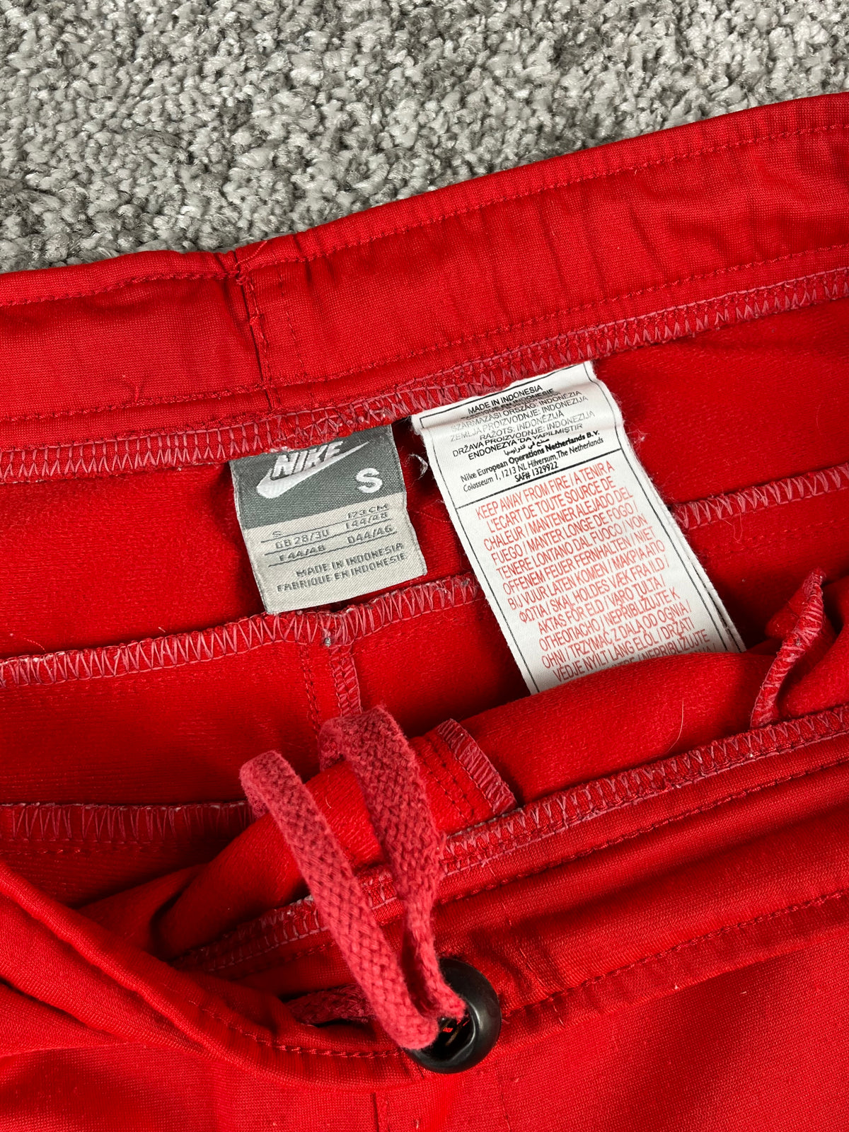 Nike Trackpant Vintage 2000s "Red/White" (S)