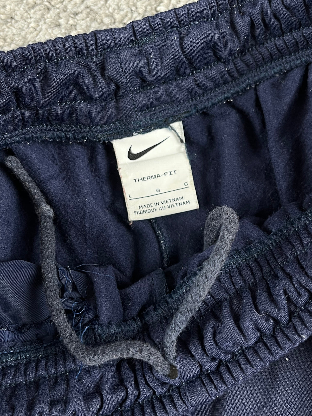 Nike Trackpant Vintage 2000s "Navy/Red" (L)