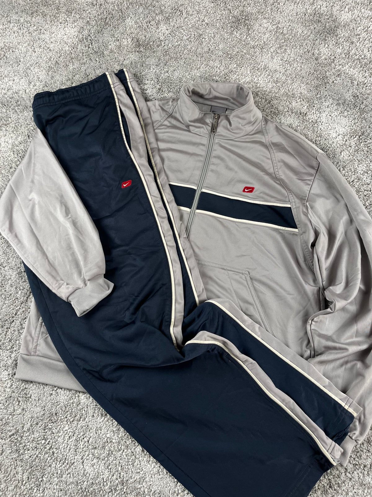 Nike Tracksuit Vintage 2000s "Gray/Navy" (M)