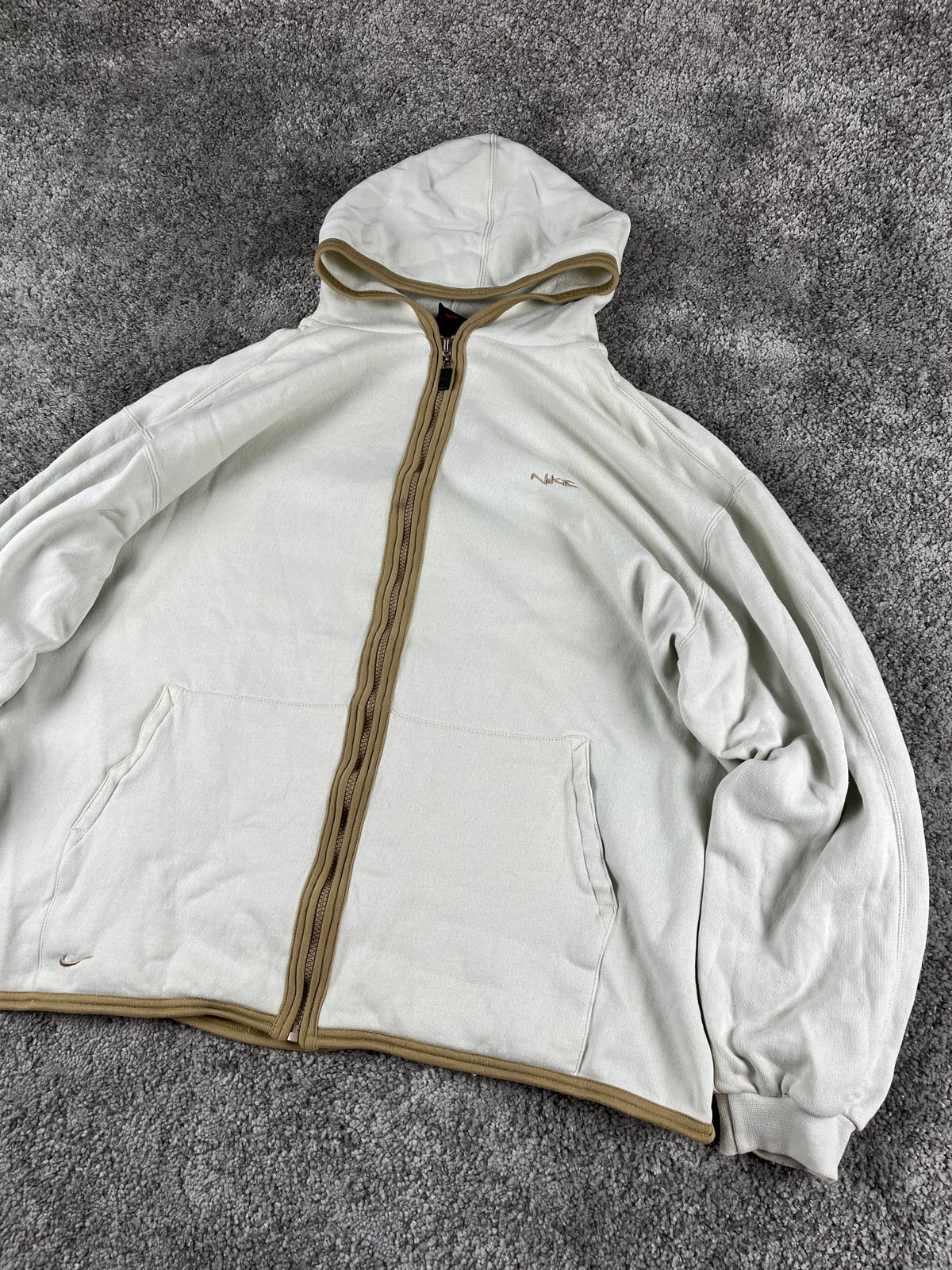 Survêtement Nike vintage années 2000 « Blanc/Beige » (XL)