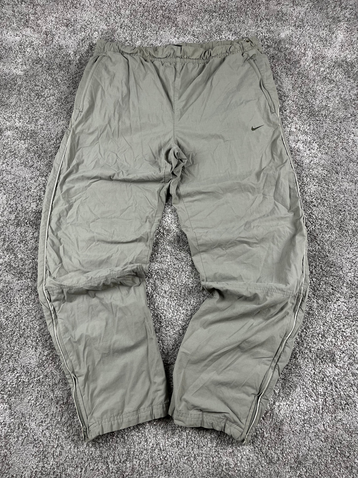 Pantalón de chándal Nike Vintage años 2000 "Verde/Caqui" (M)