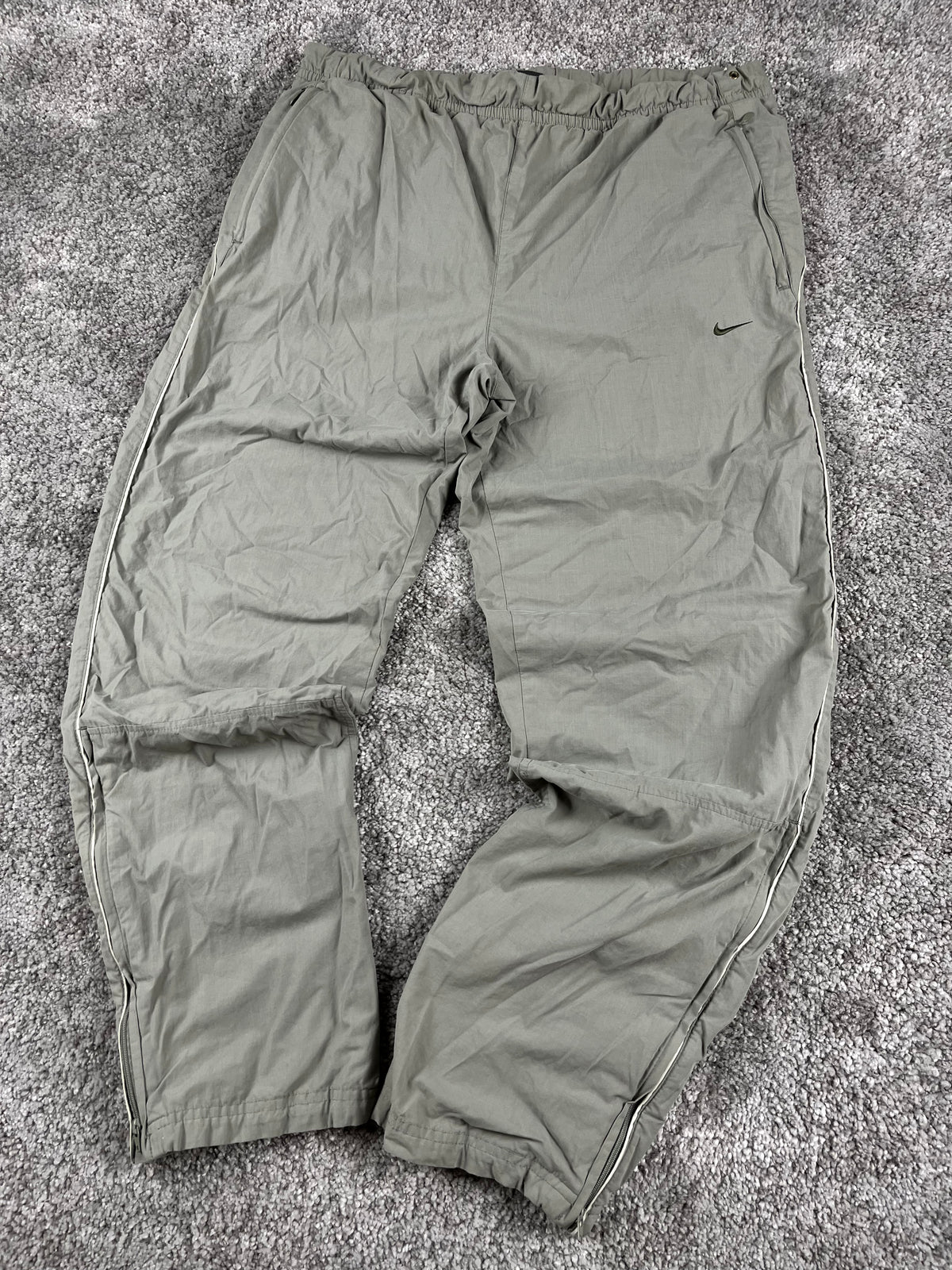 Pantalón de chándal Nike Vintage años 2000 "Verde/Caqui" (M)