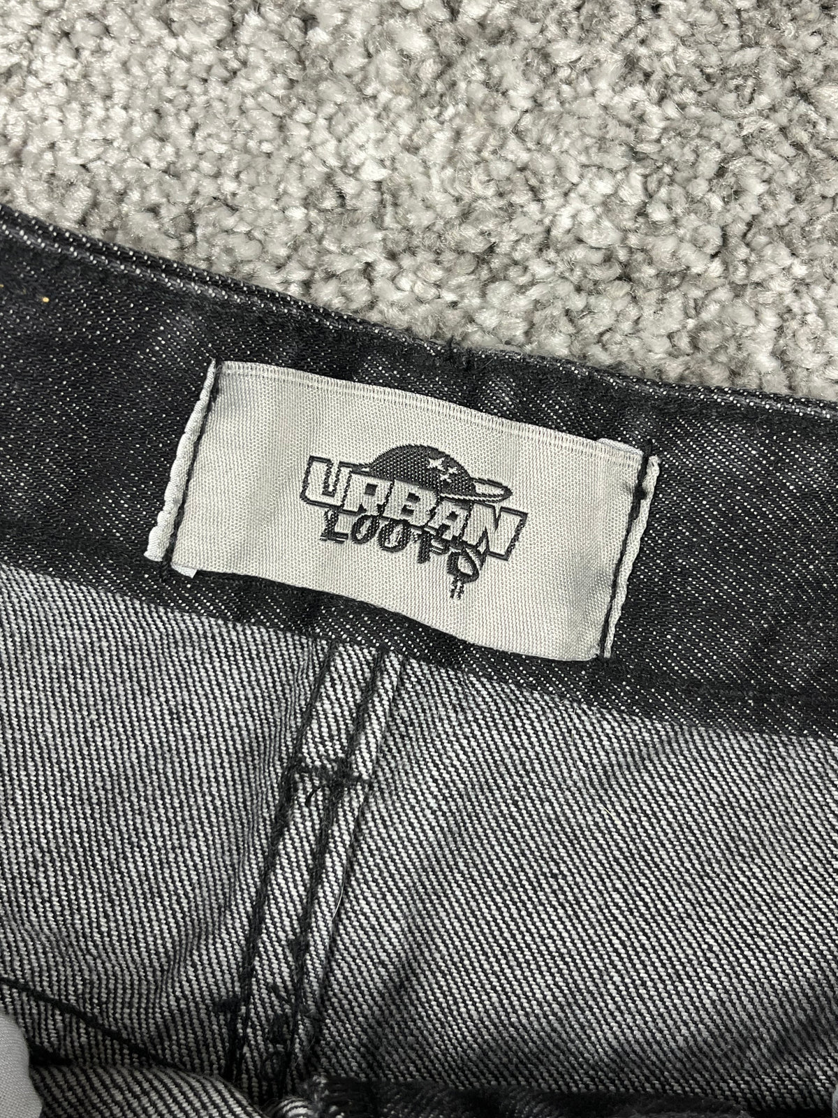 Jeans Urban Loops estilo urbano baggy Y2K "Washed Black" con estampado de dragón (M)