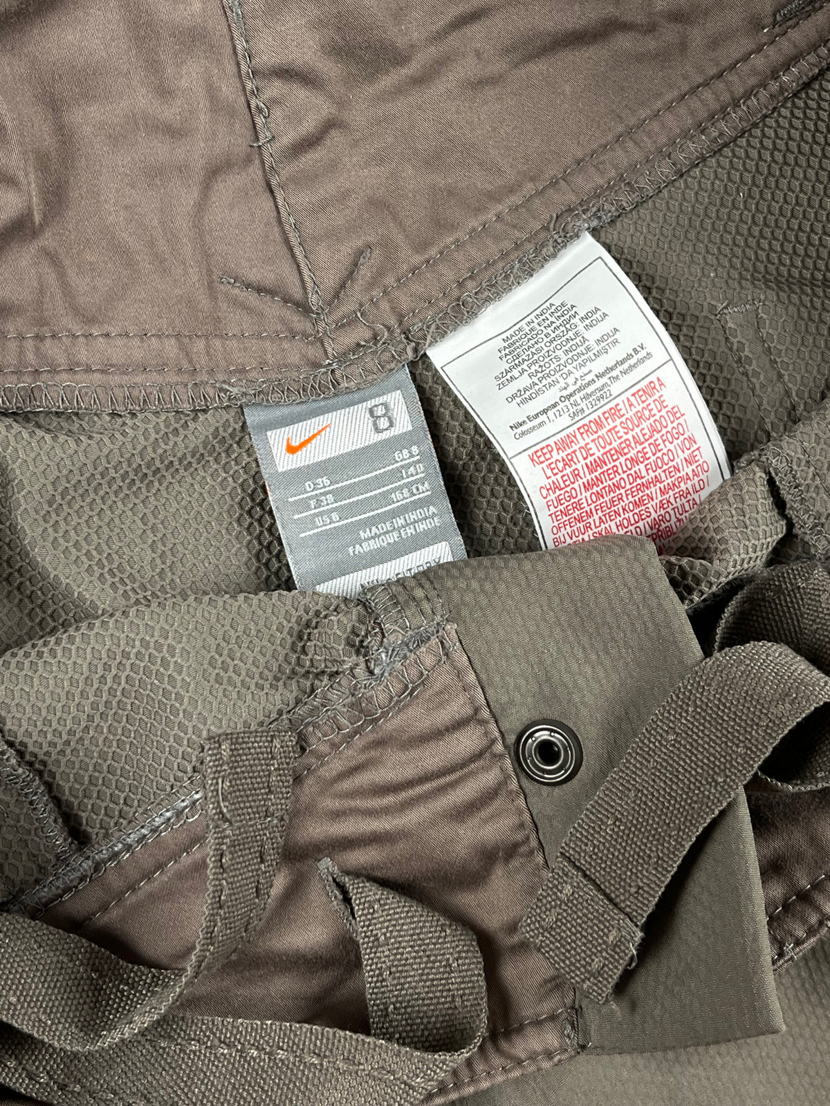 Pantalón deportivo Nike vintage años 2000 "Marrón" (S)