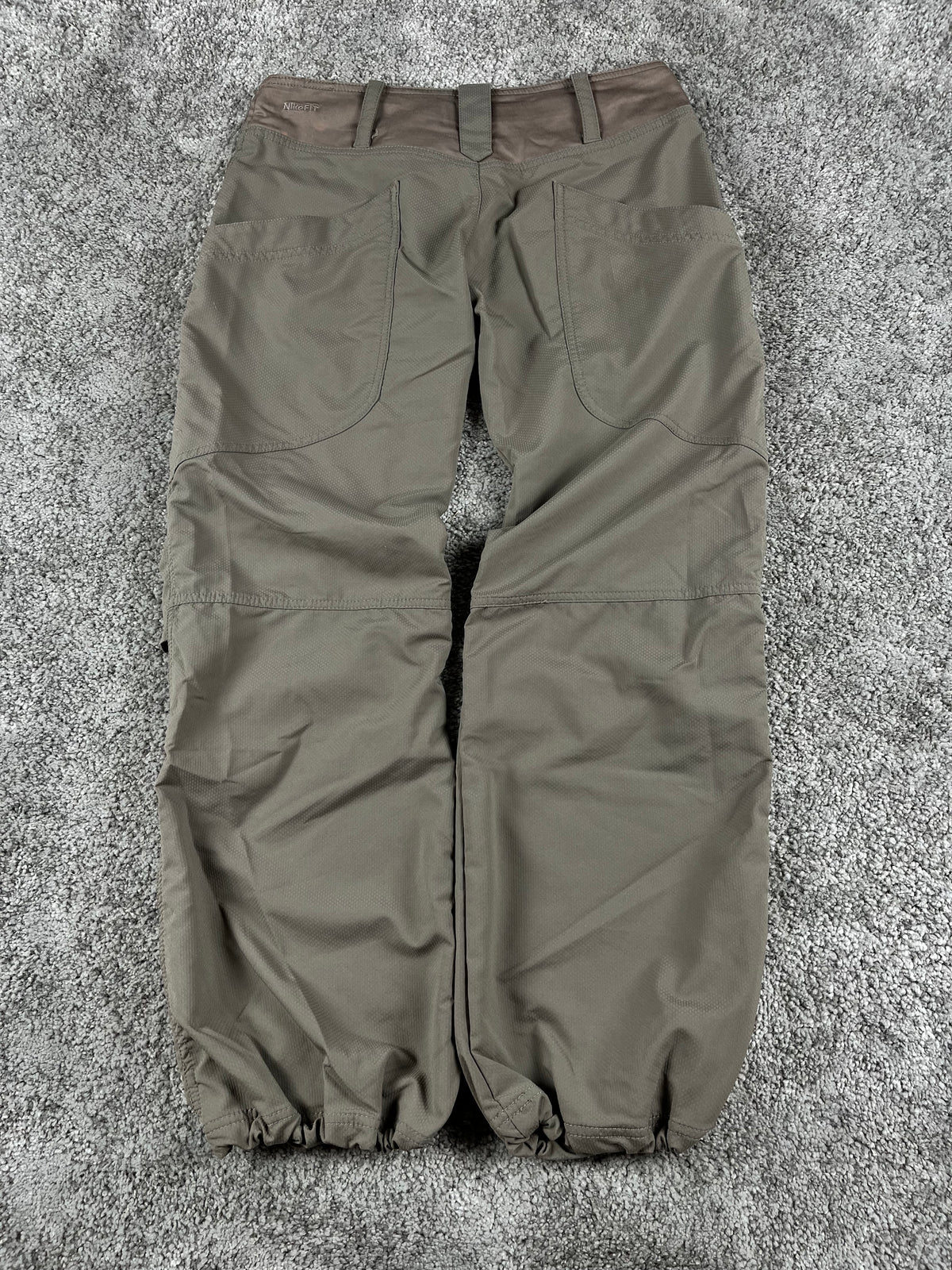 Pantalón deportivo Nike vintage años 2000 "Marrón" (S)