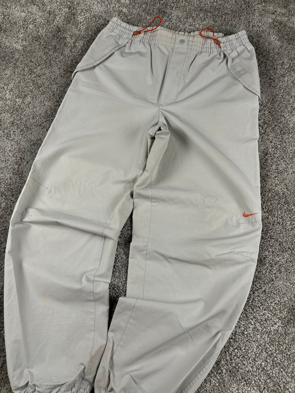 Pantalón de chándal Nike vintage años 2000 "Gris/Naranja" (S)