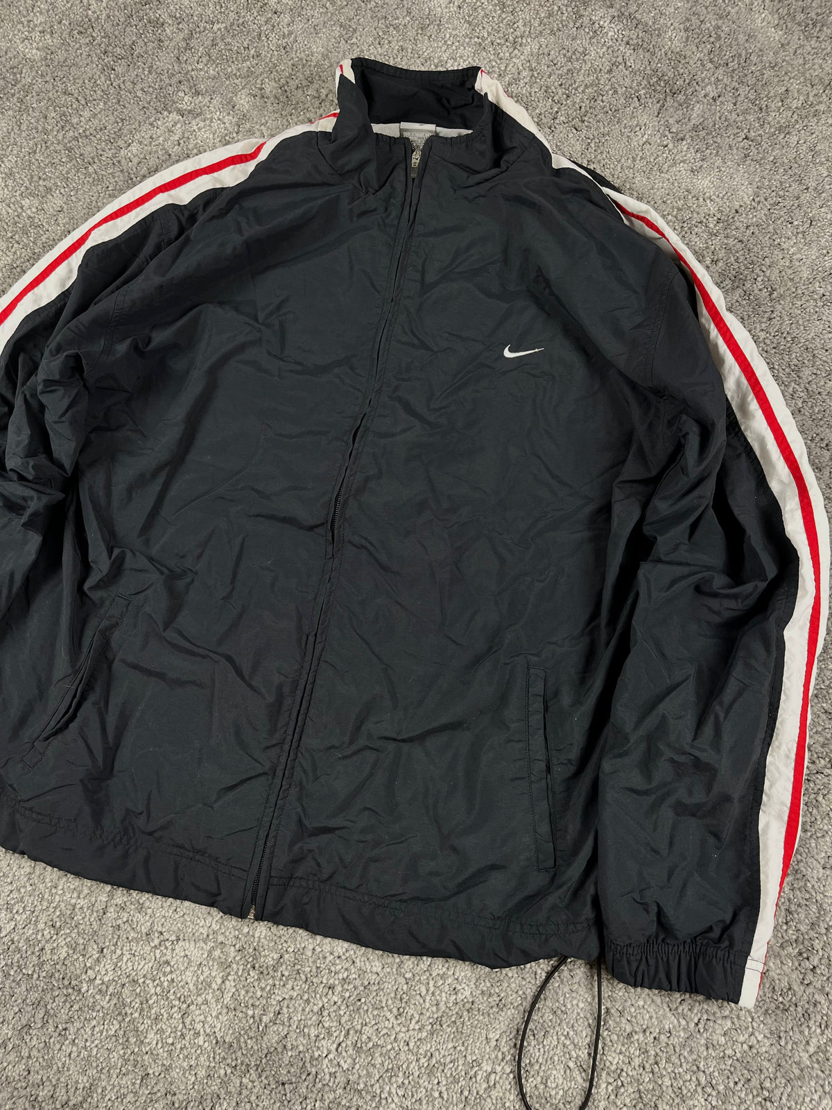 Chándal Nike vintage años 2000 "Negro/Blanco/Rojo" (XL)