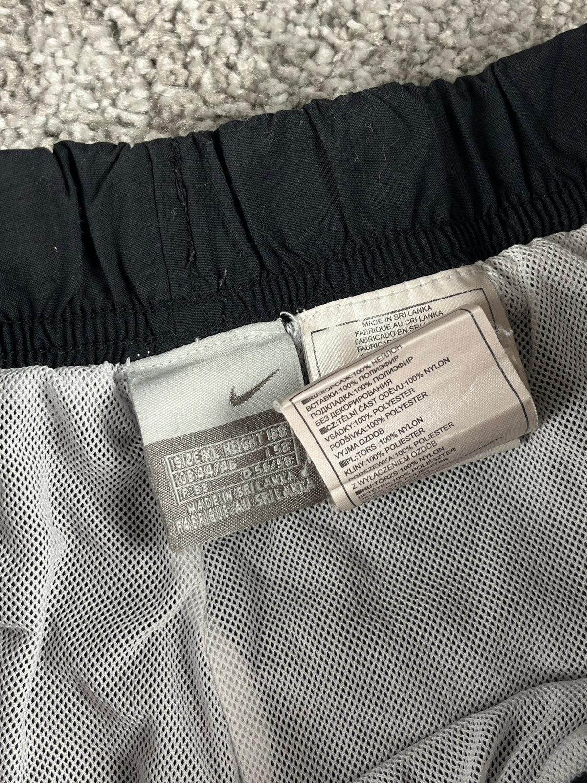 Chándal Nike vintage años 2000 "Negro/Blanco/Rojo" (XL)