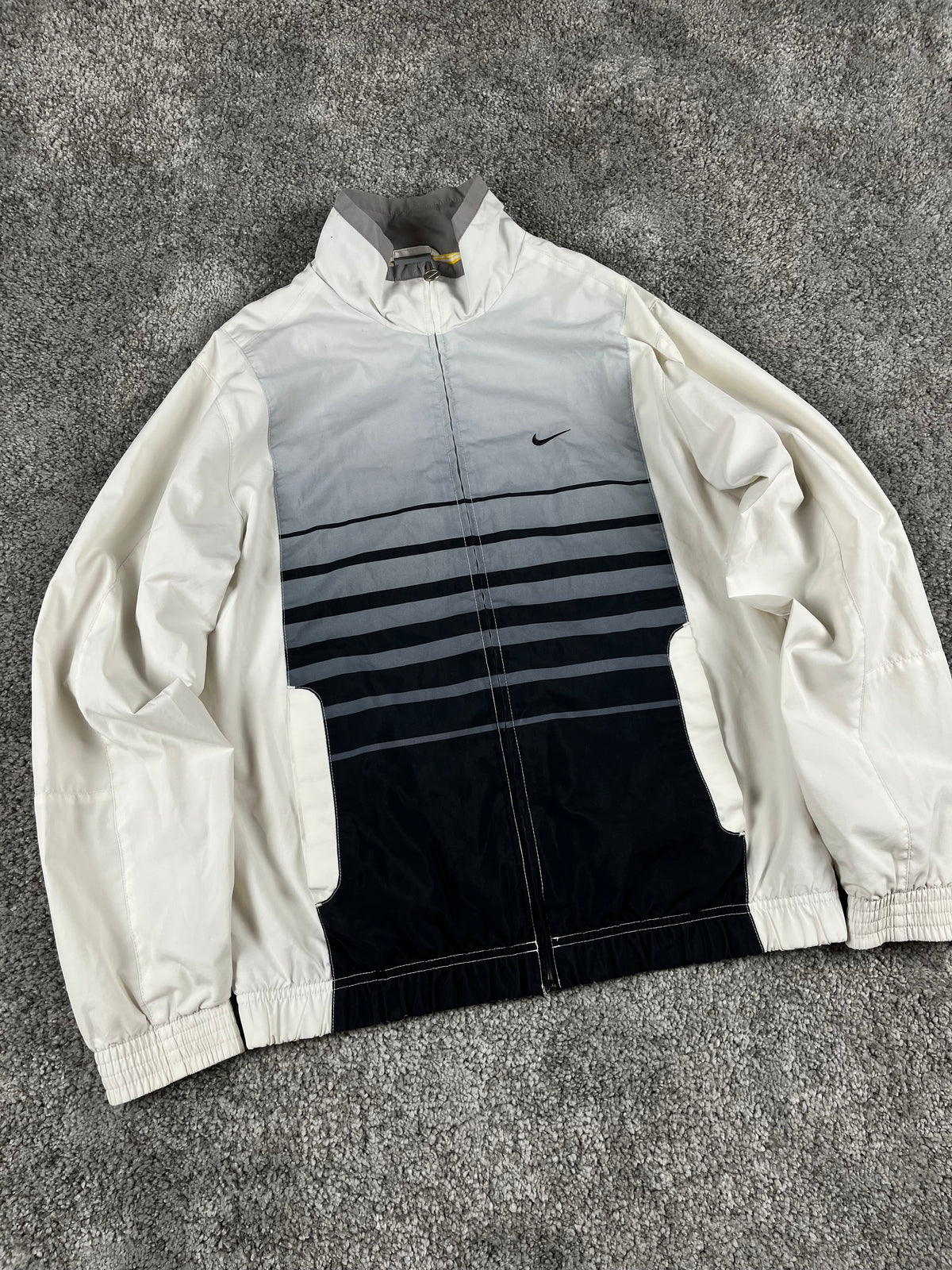 Nike TrackJacket Vintage 2000s "White/Black/Gray" (S)