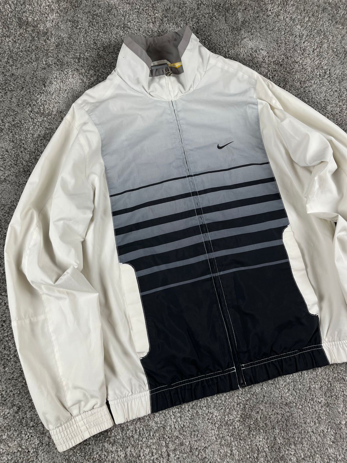 Nike TrackJacket Vintage 2000s "White/Black/Gray" (S)