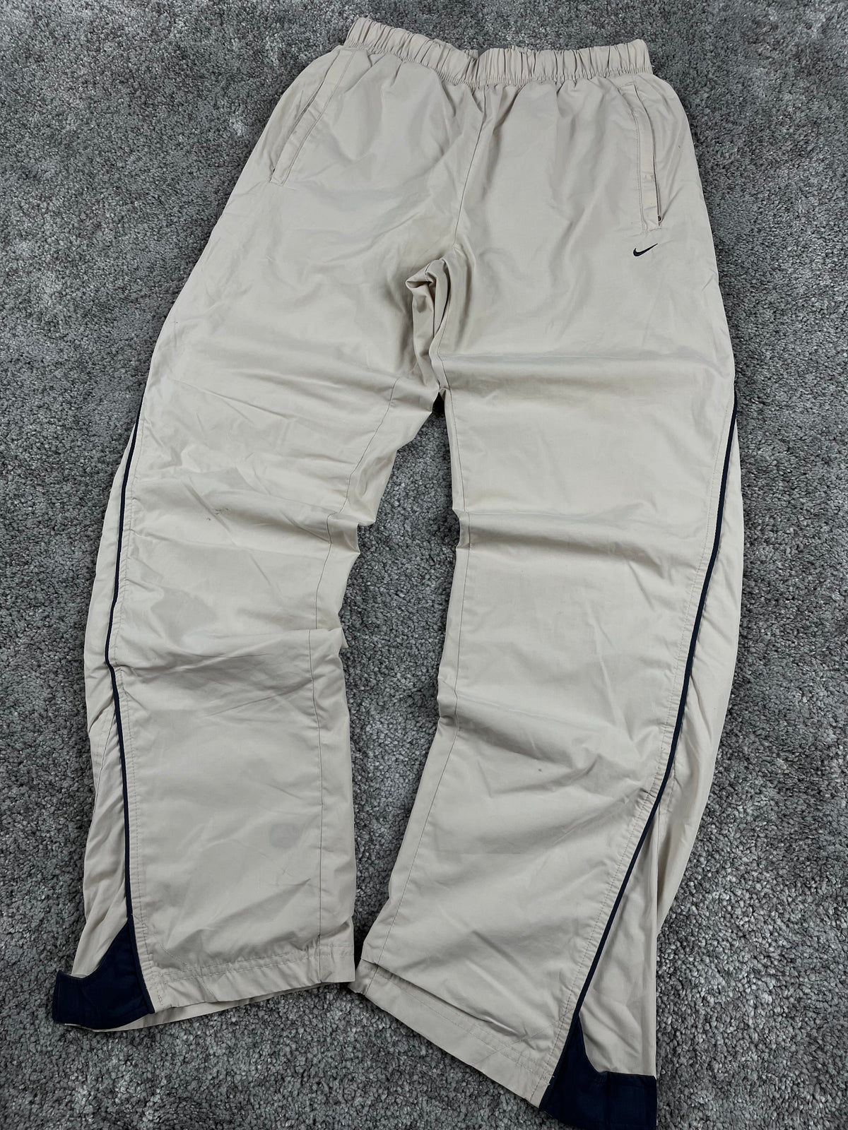 Pantalón de chándal Nike Vintage años 2000 "Beige/Azul marino" (S)