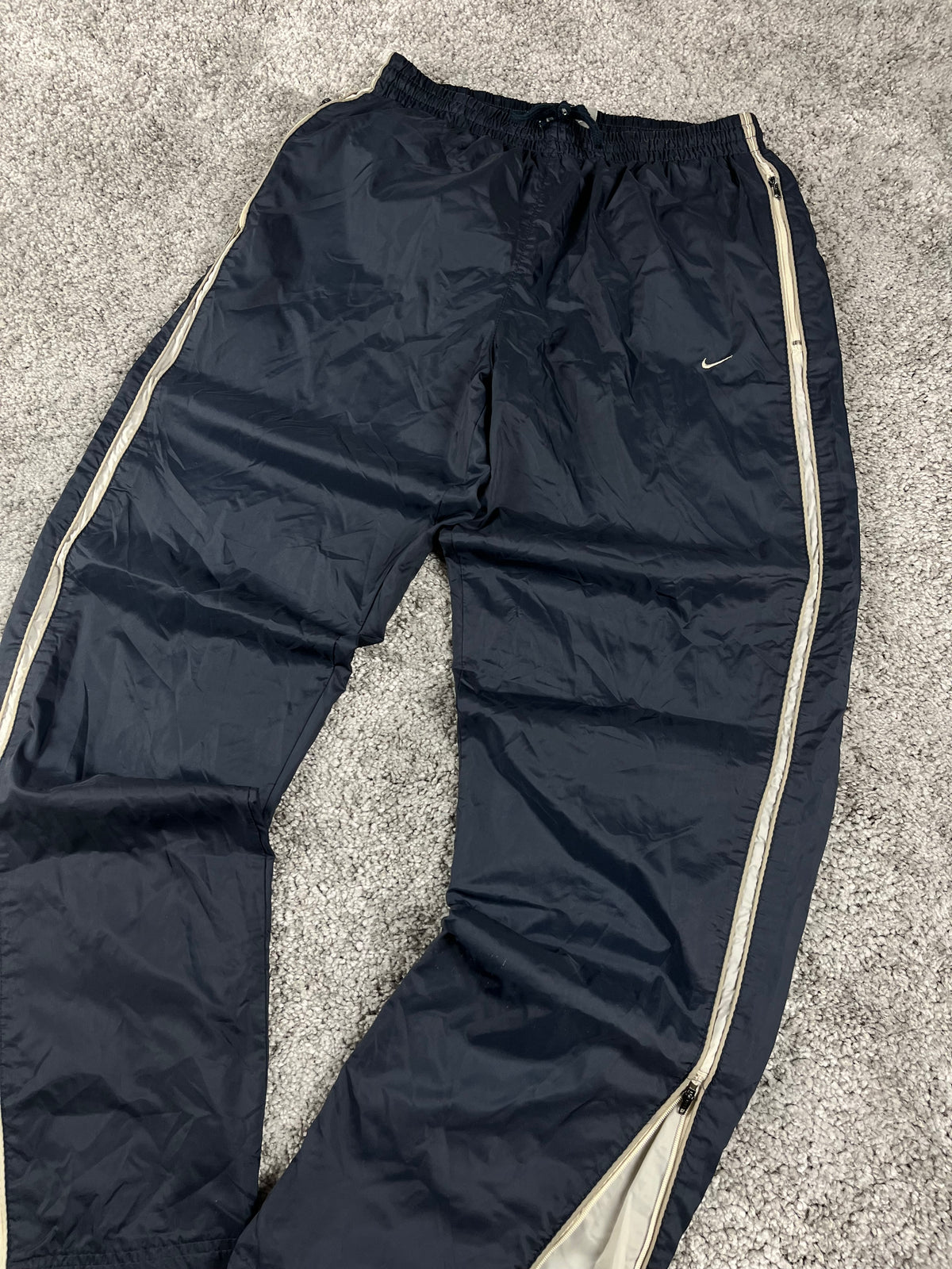 Nike Trackpant Vintage 2000s "Navy/Beig" (S)