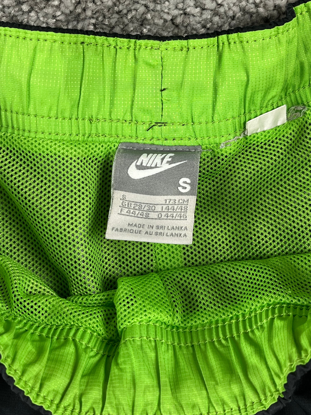 Pantalon de survêtement Nike Shox vintage des années 2000 « Noir/Vert » (S)