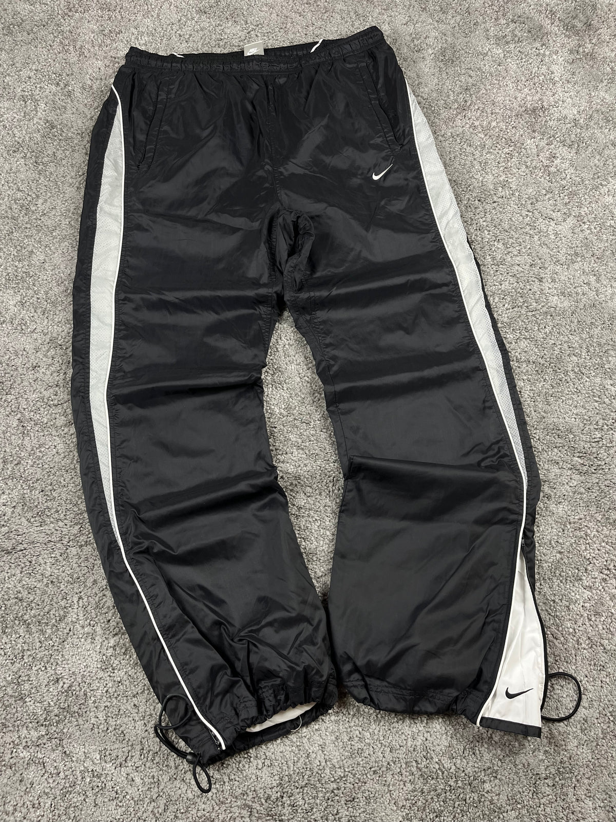 Pantalón de chándal Nike vintage años 2000 "Negro/Gris" (XL)