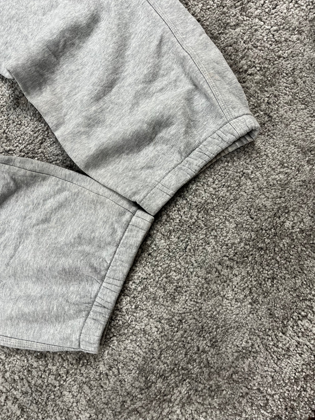 Pantalon de survêtement Nike vintage années 2000 "Gris/Blanc" (M)