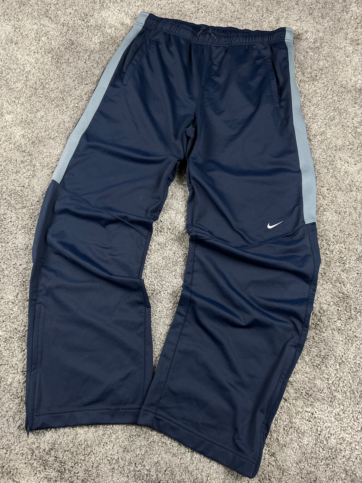 Pantalón de chándal Nike vintage años 2000 "Azul marino/Gris" (XL)