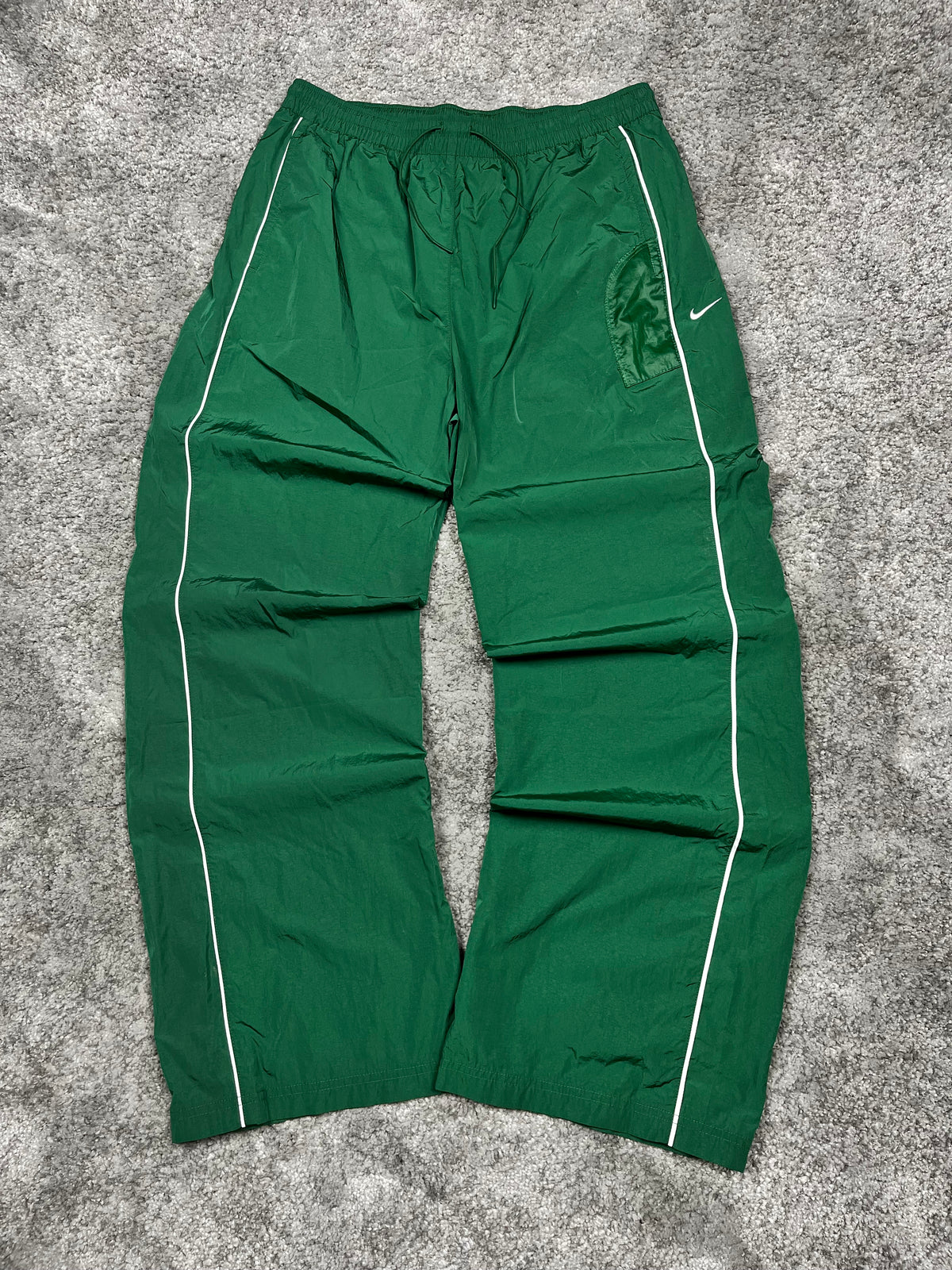 Pantalón de chándal Nike vintage años 2000 "Verde/Blanco" (L)