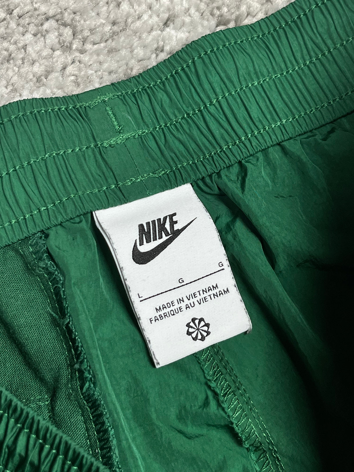 Pantalon de jogging Nike vintage des années 2000 "Vert/Blanc" (L)