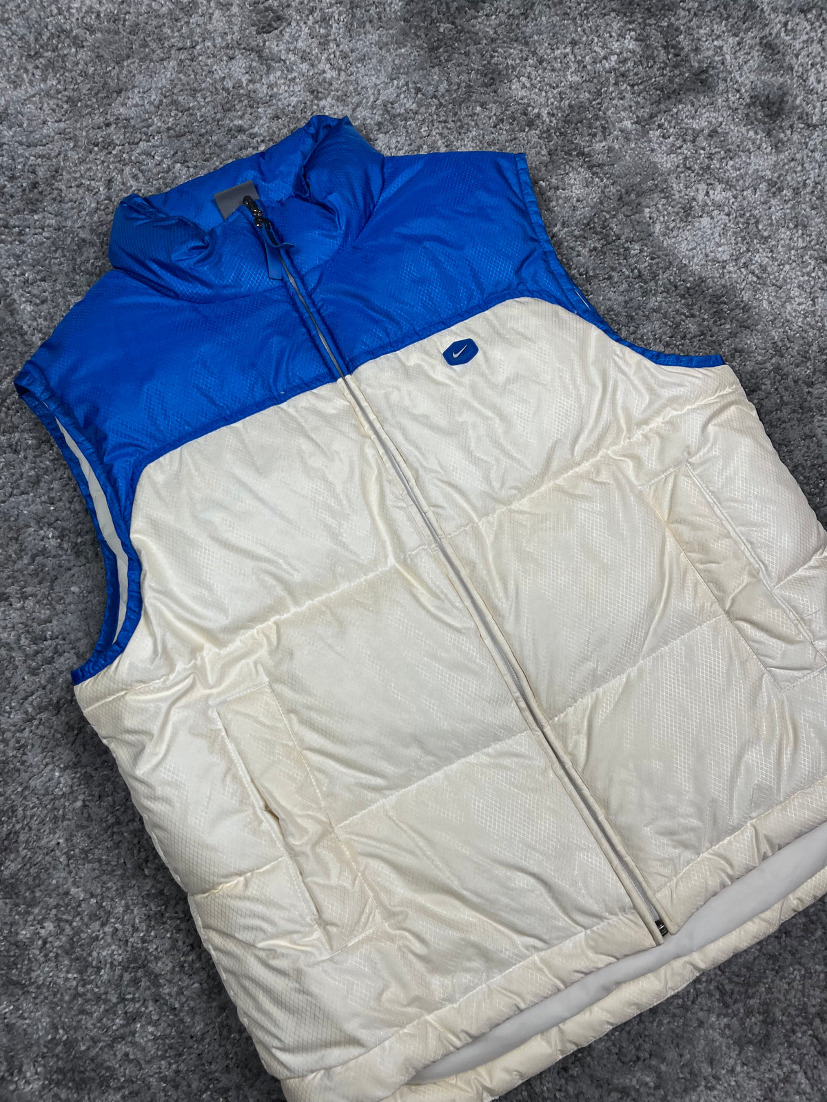 Nike Puffer Vest Rare Vintage 2000s "White/Blue" (M)