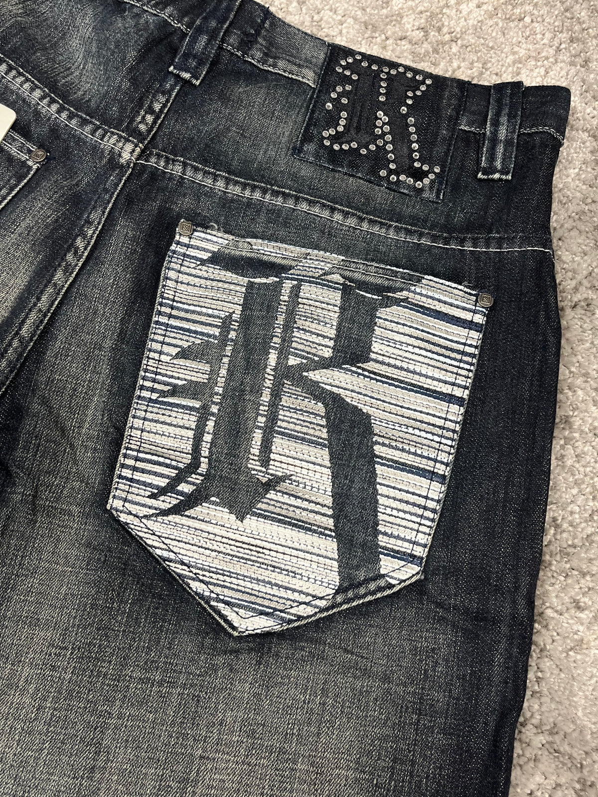 Vaqueros Karl Kani fabricados en EE. UU., estilo urbano holgado Y2K, "denim" estampado (44/L)