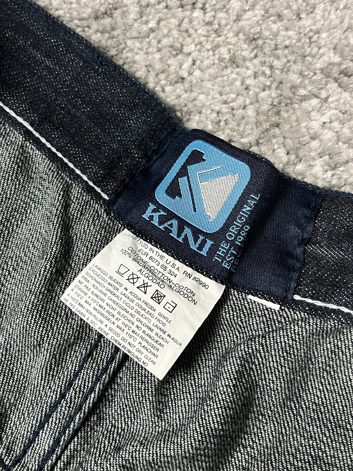 Vaqueros Karl Kani fabricados en EE. UU., estilo urbano holgado Y2K, "denim" estampado (44/L)