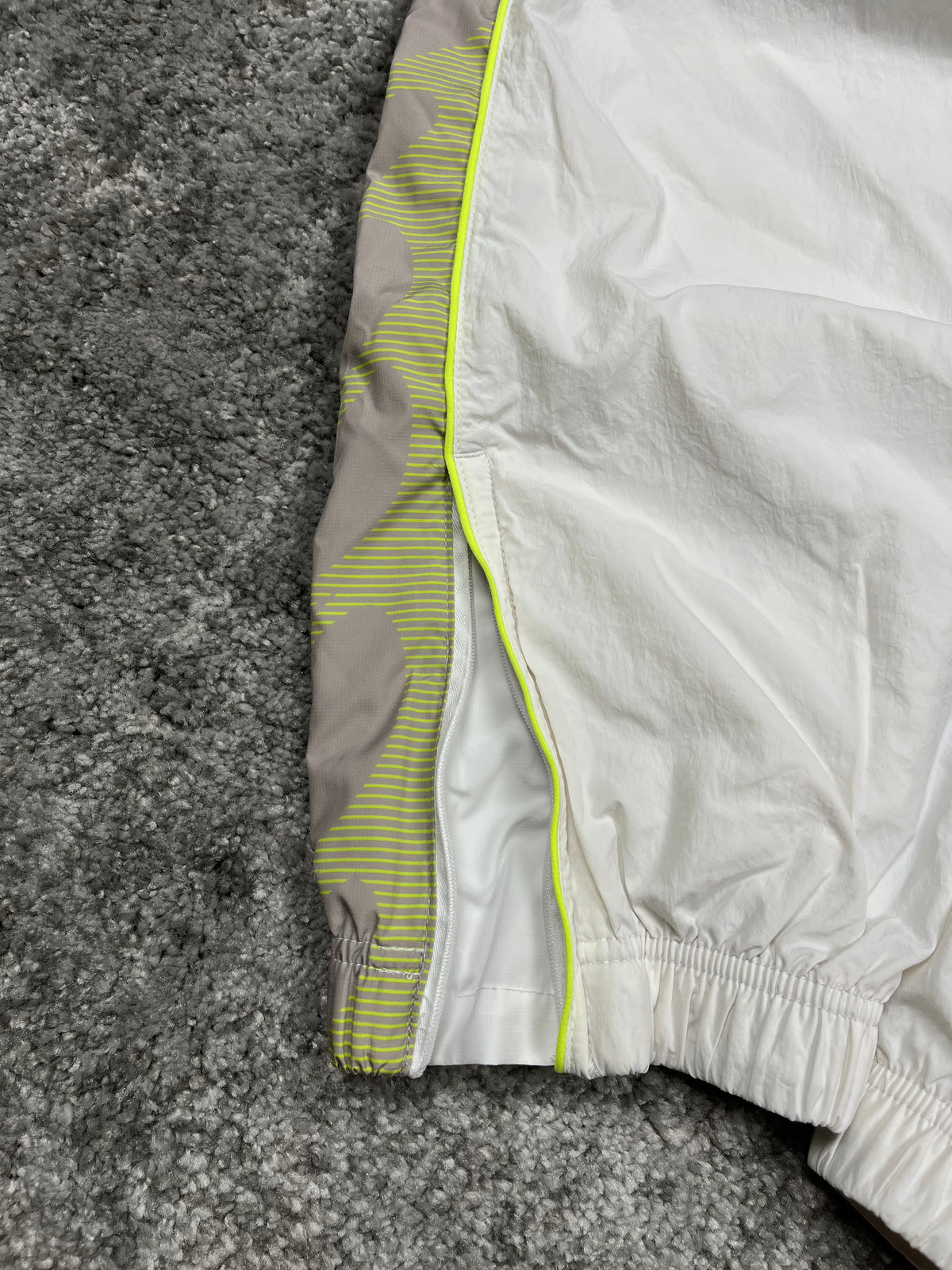 Pantalon de survêtement Nike TN vintage des années 2000 "Blanc/Vert" (S)