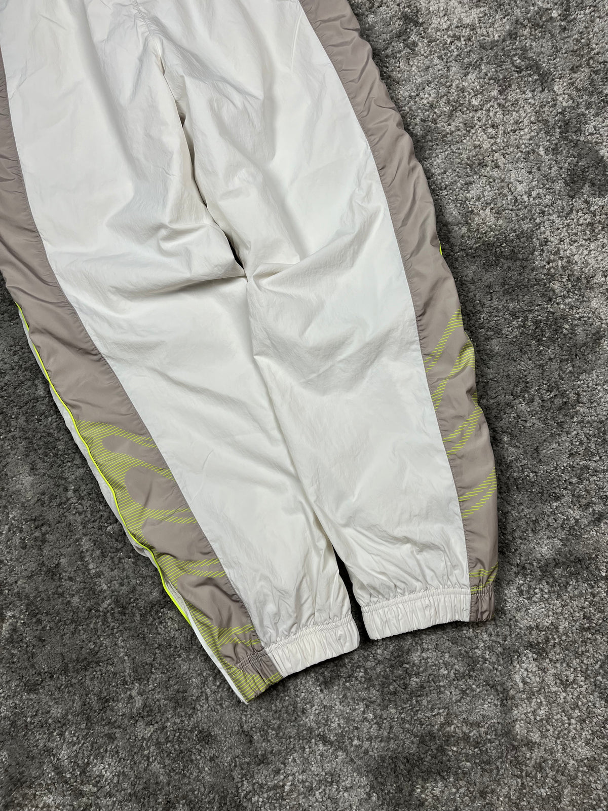 Pantalon de survêtement Nike TN vintage des années 2000 "Blanc/Vert" (S)