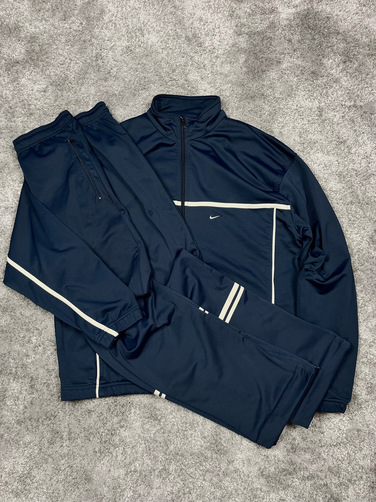 Nike Tracksuit Vintage 2000s "Navy/White" (XL)