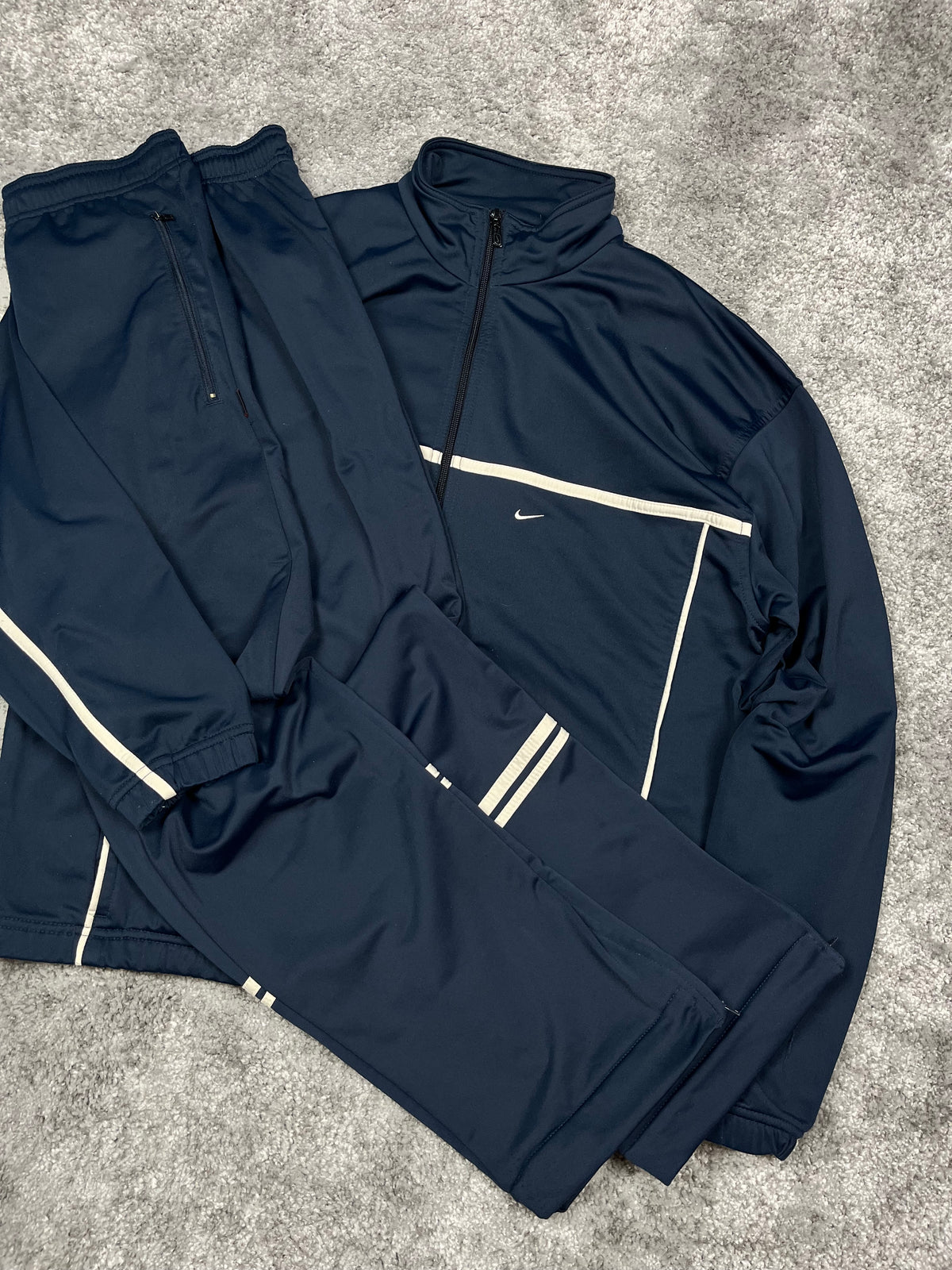 Nike Tracksuit Vintage 2000s "Navy/White" (XL)