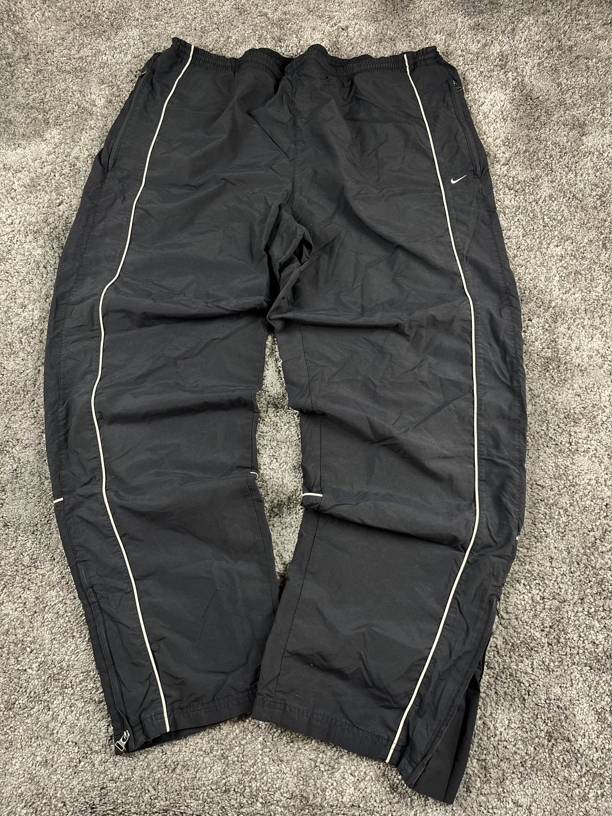 Pantalón de chándal Nike vintage años 2000 "Gris/Blanco" (XXL)