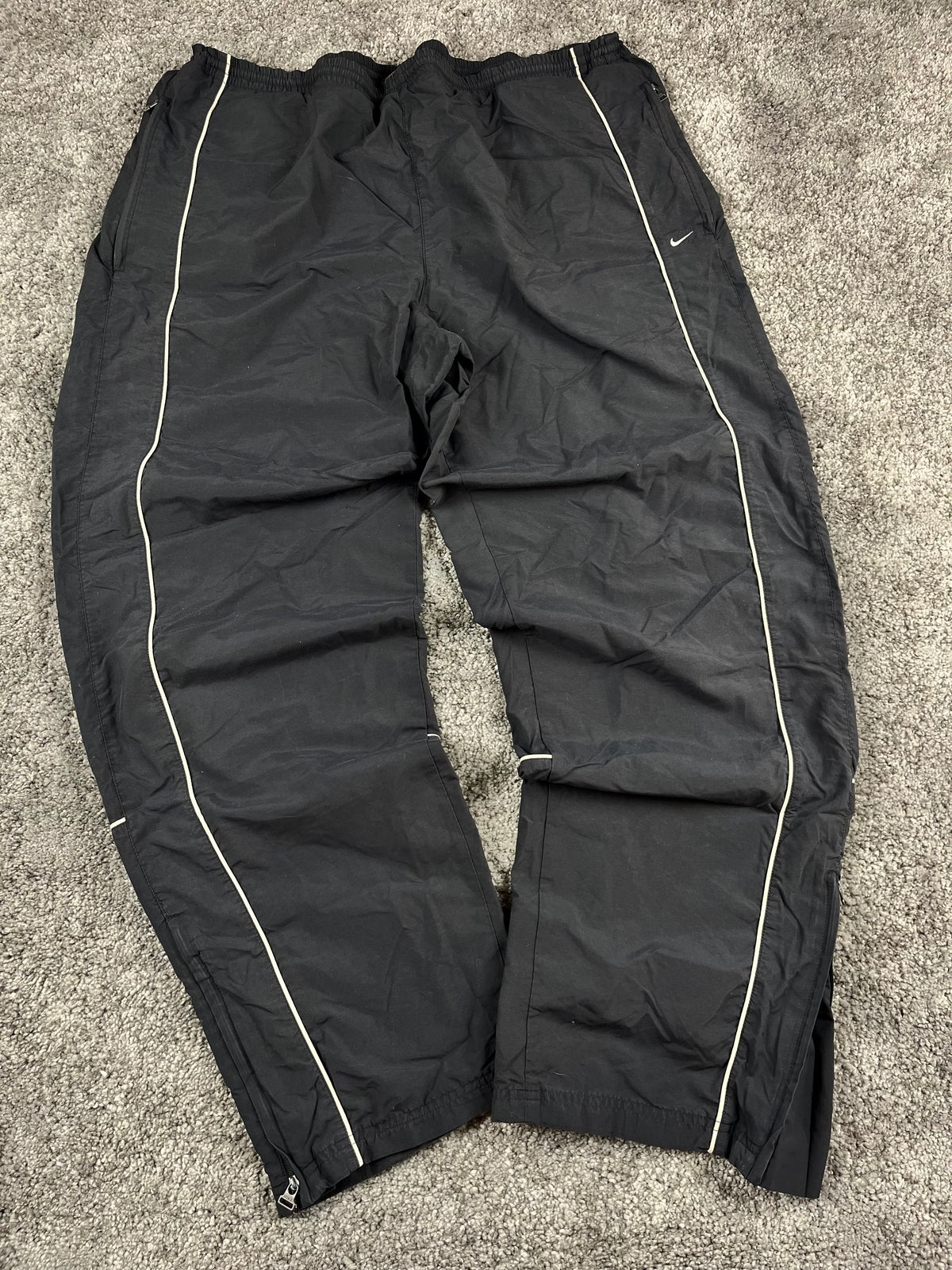 Pantalón de chándal Nike vintage años 2000 "Gris/Blanco" (XXL)