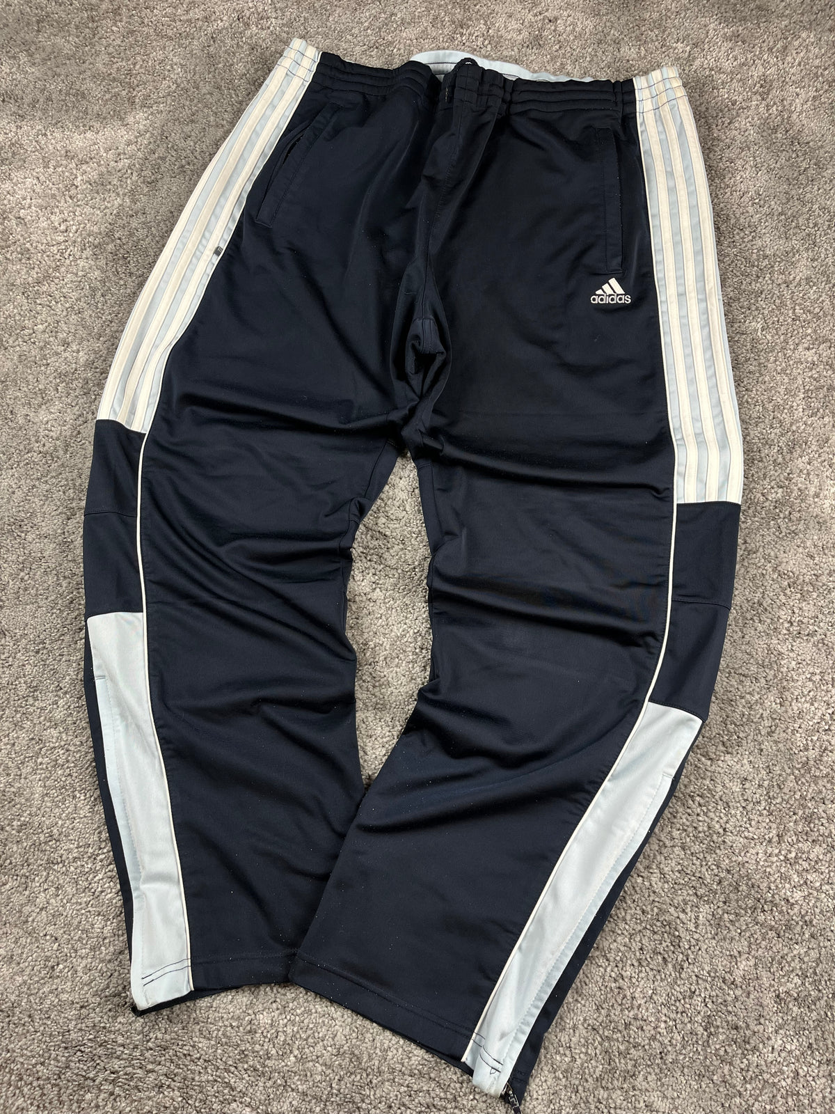 Adidas 3 Stripes Trackpant Vintage 2000s "Navy/Blue" (XL)