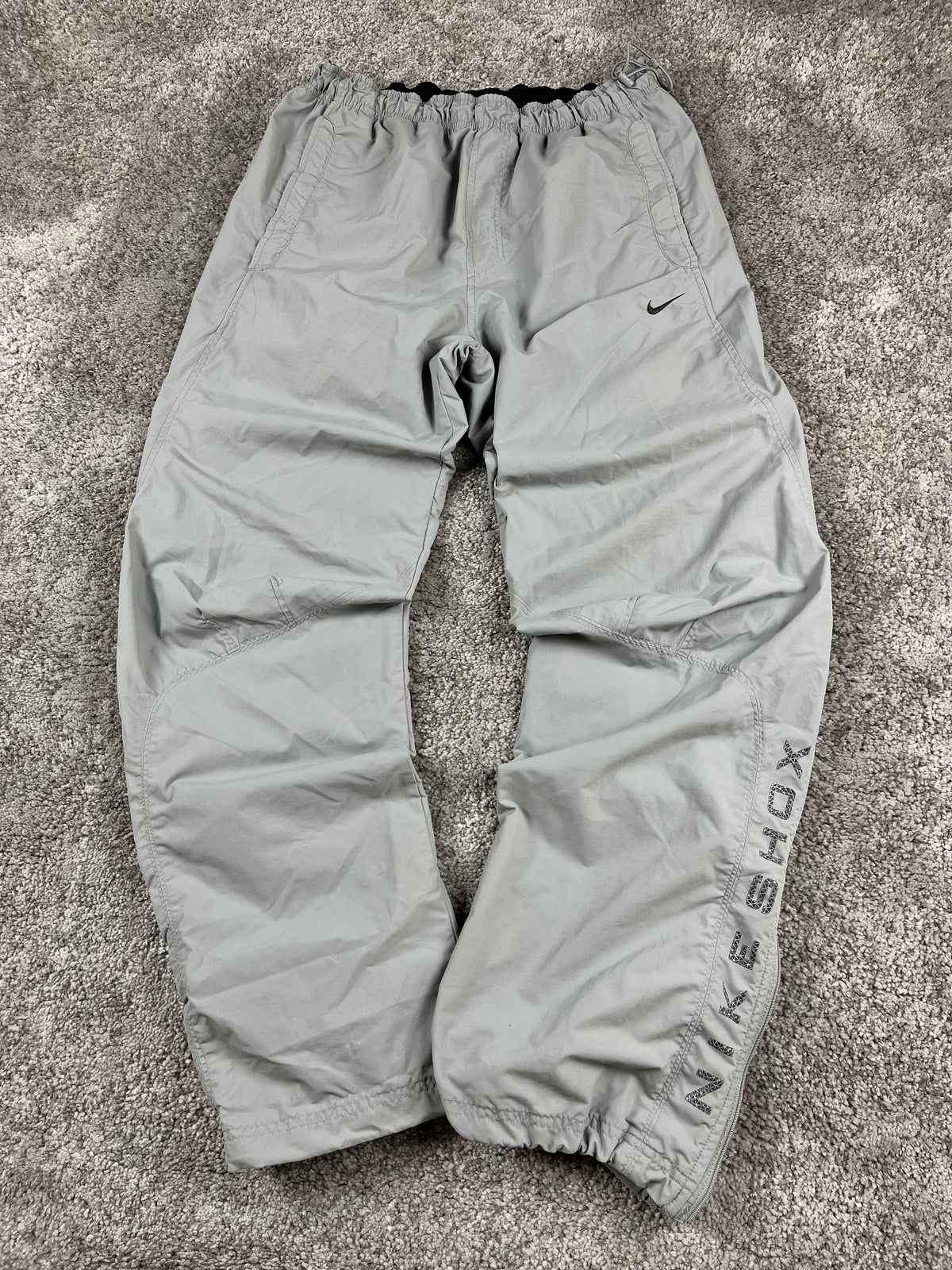Pantalón de chándal Nike Shox vintage años 2000 "Gris/Negro" (M)