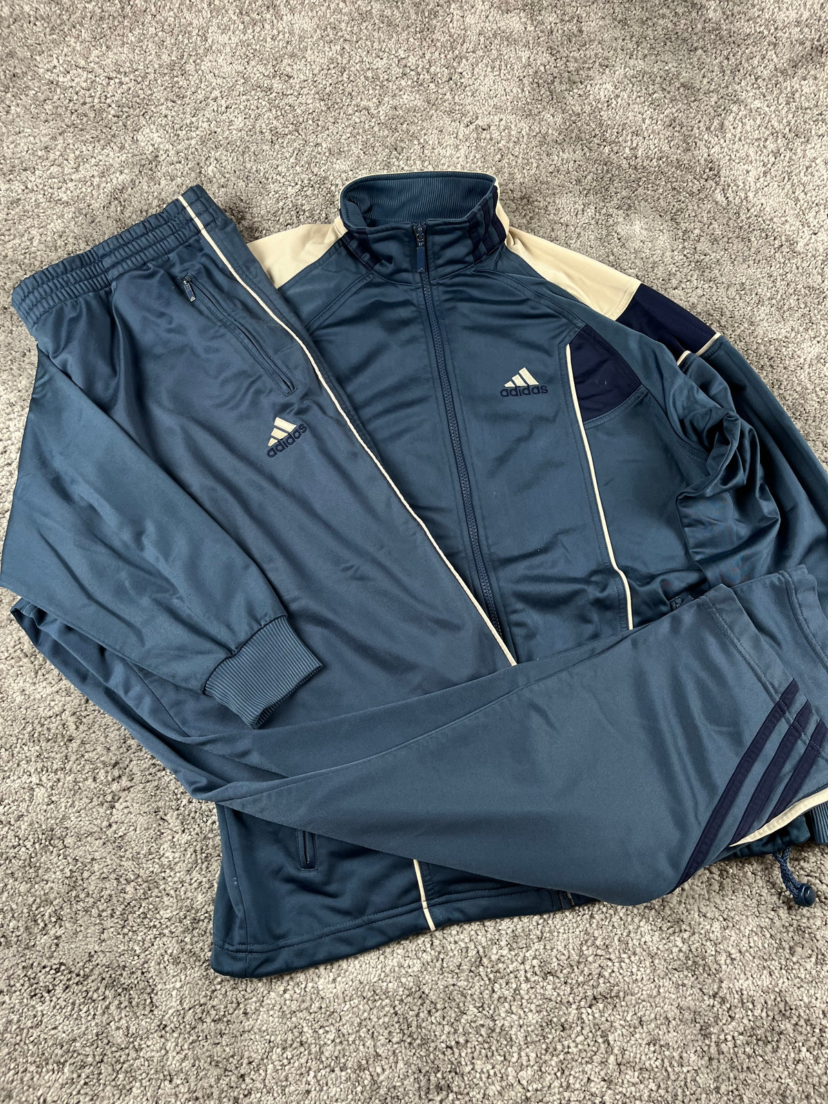 Adidas 3 Stripes Tracksuit Vintage 2000s "Navy/Beig" (XL)