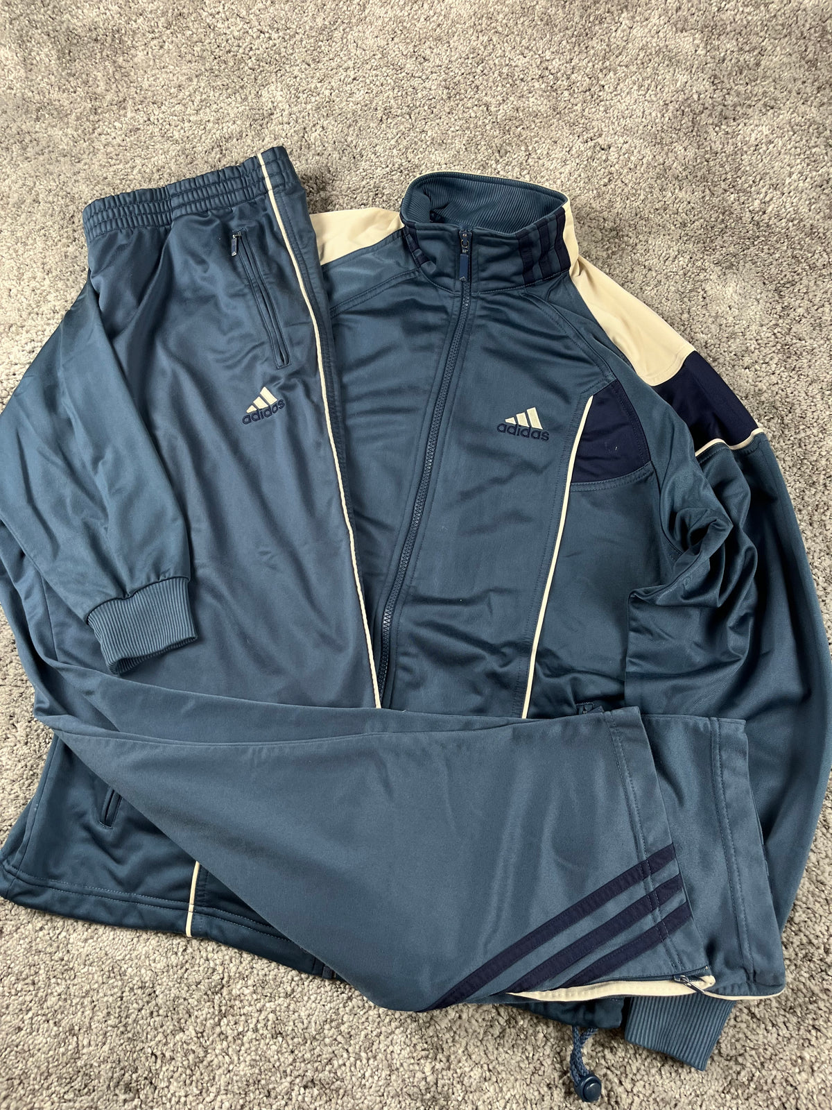 Adidas 3 Stripes Tracksuit Vintage 2000s "Navy/Beig" (XL)