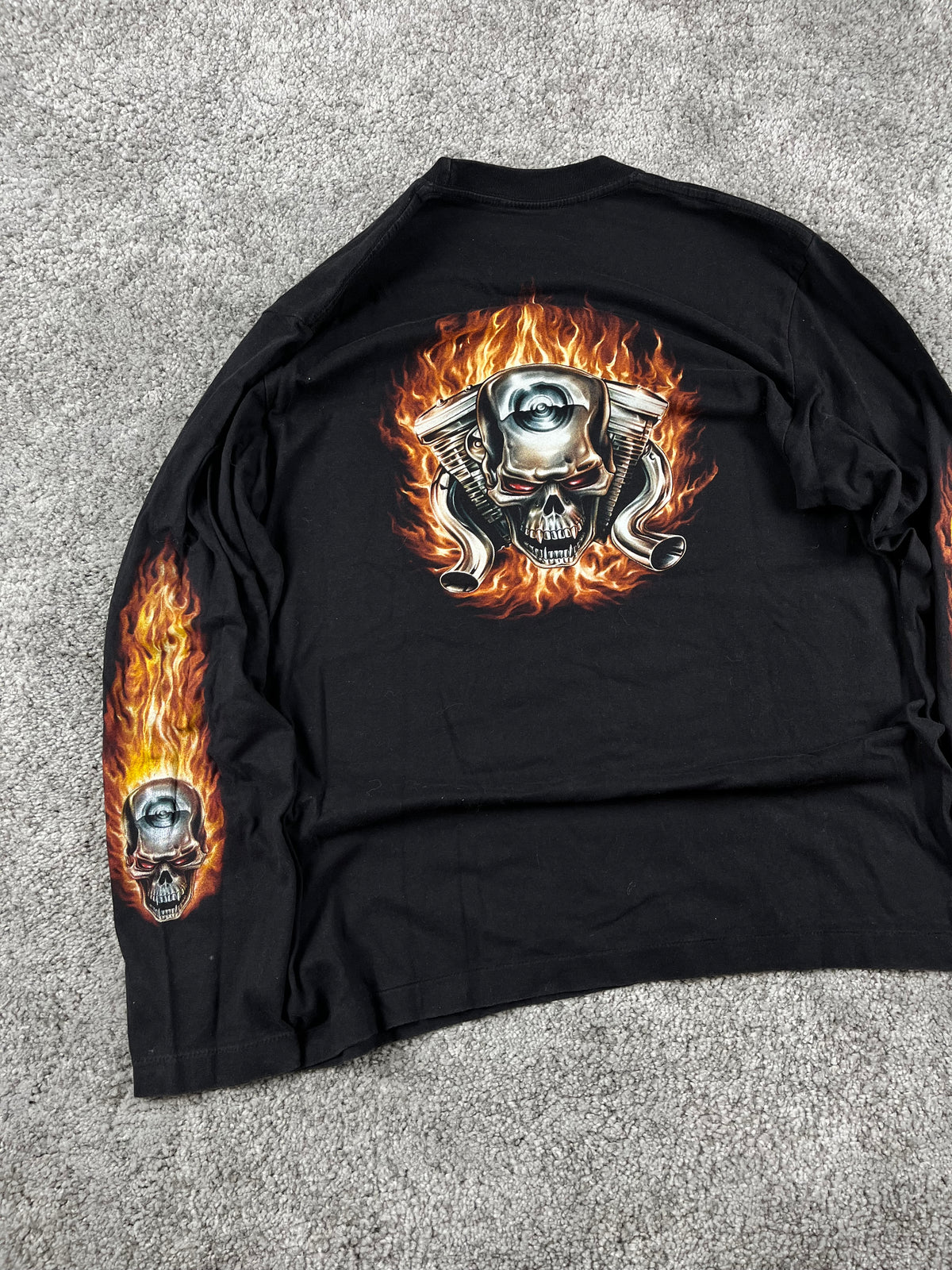 Camiseta de manga larga con gráfico Y2K Rock Eagle "Negro" (G)
