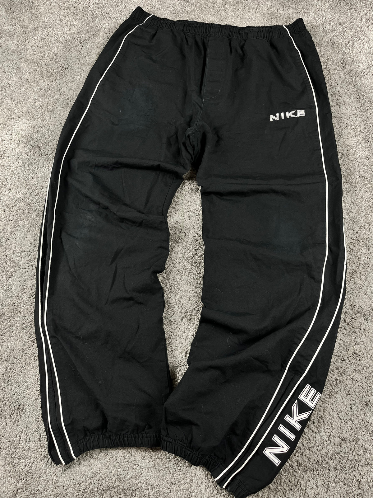 Pantalón de chándal Nike Vintage años 2000 "Negro/Blanco" (XL)