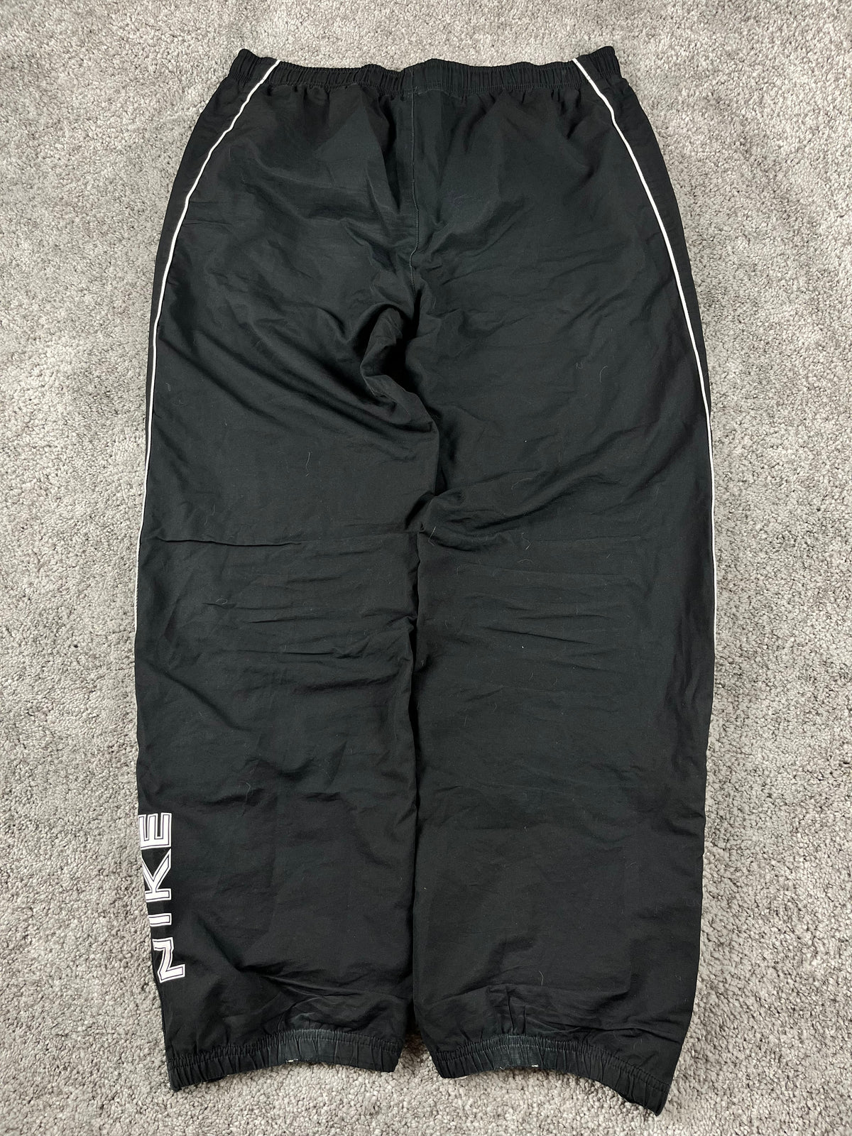 Pantalon de survêtement Nike vintage années 2000 "Noir/Blanc" (XL)