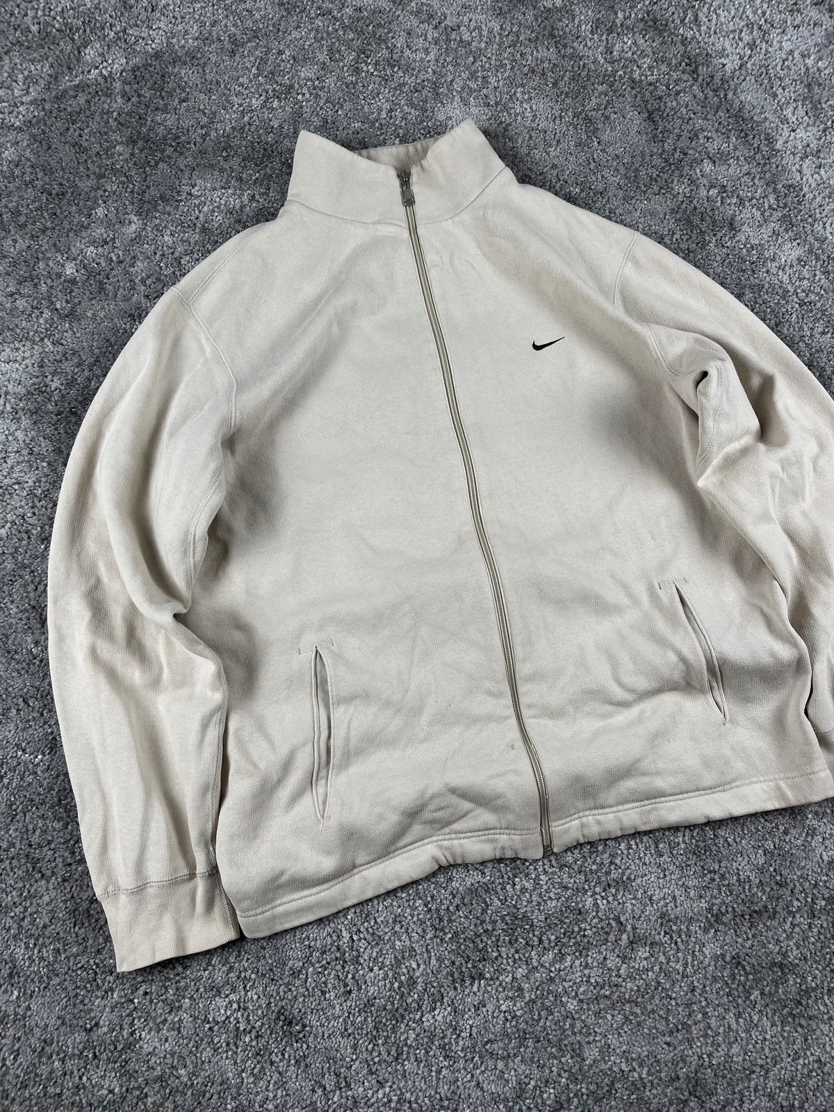 Nike TrackJacket Vintage 2000s "Beig/Black" (M)