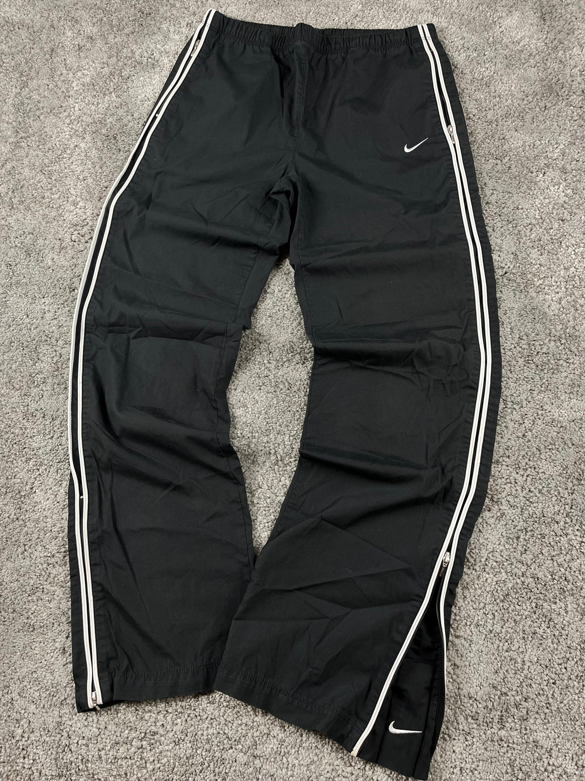 Pantalón de chándal Nike vintage años 2000 "Negro/Blanco" (S)