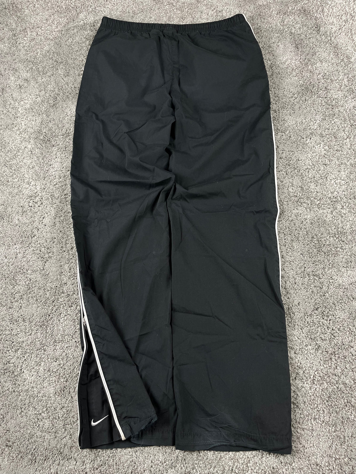 Pantalón de chándal Nike vintage años 2000 "Negro/Blanco" (S)