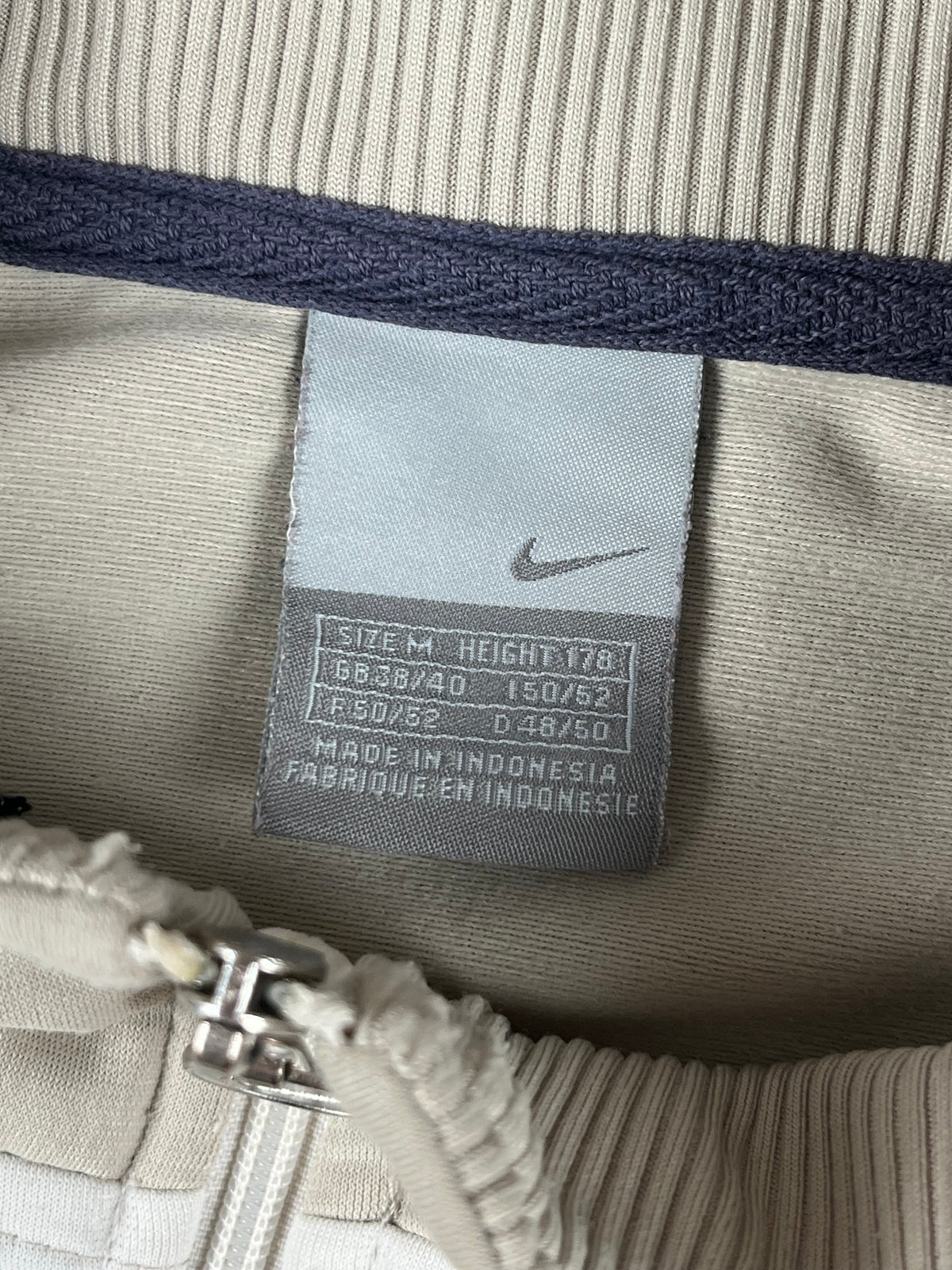 Nike Tracksuit Vintage 2000s "White/Black/Beig" (M)